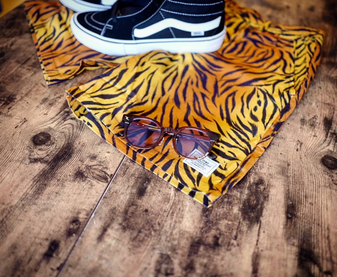⚡ CRIMIE AnimalShorts × Brownフレーム⚡