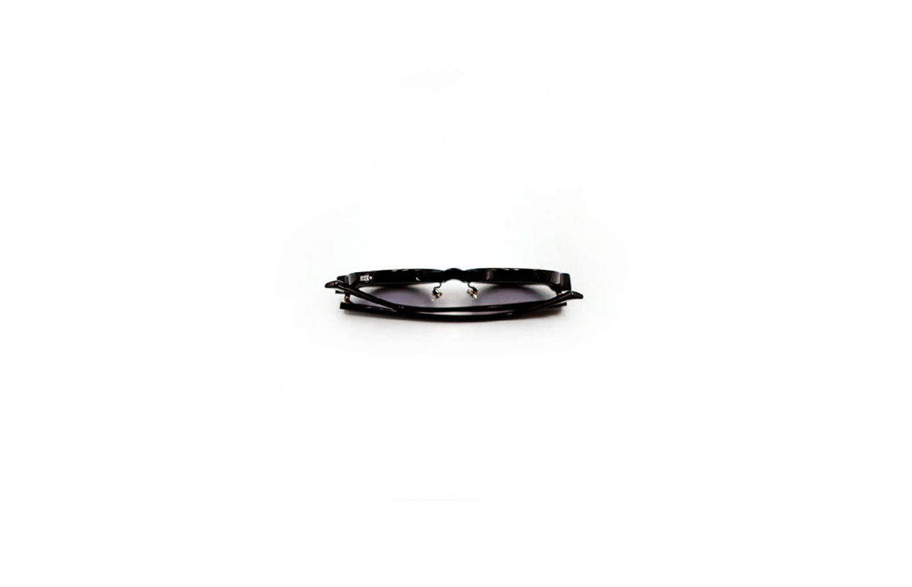 New Arrivals ②