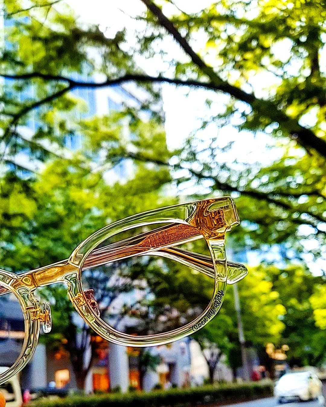 ⚡ Holiday ⚡