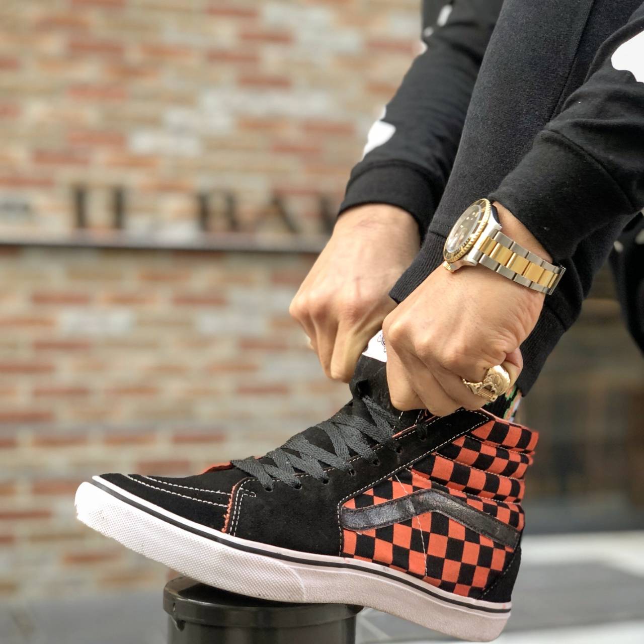 ★ORANGE × BLACK★
