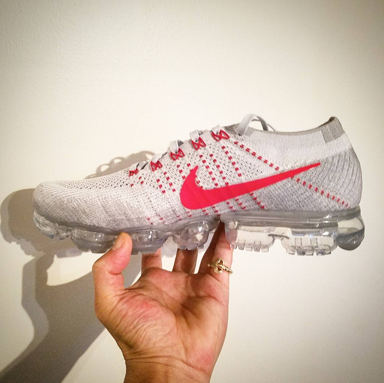 NIKE AIR VAPORMAX “PLATINUM”