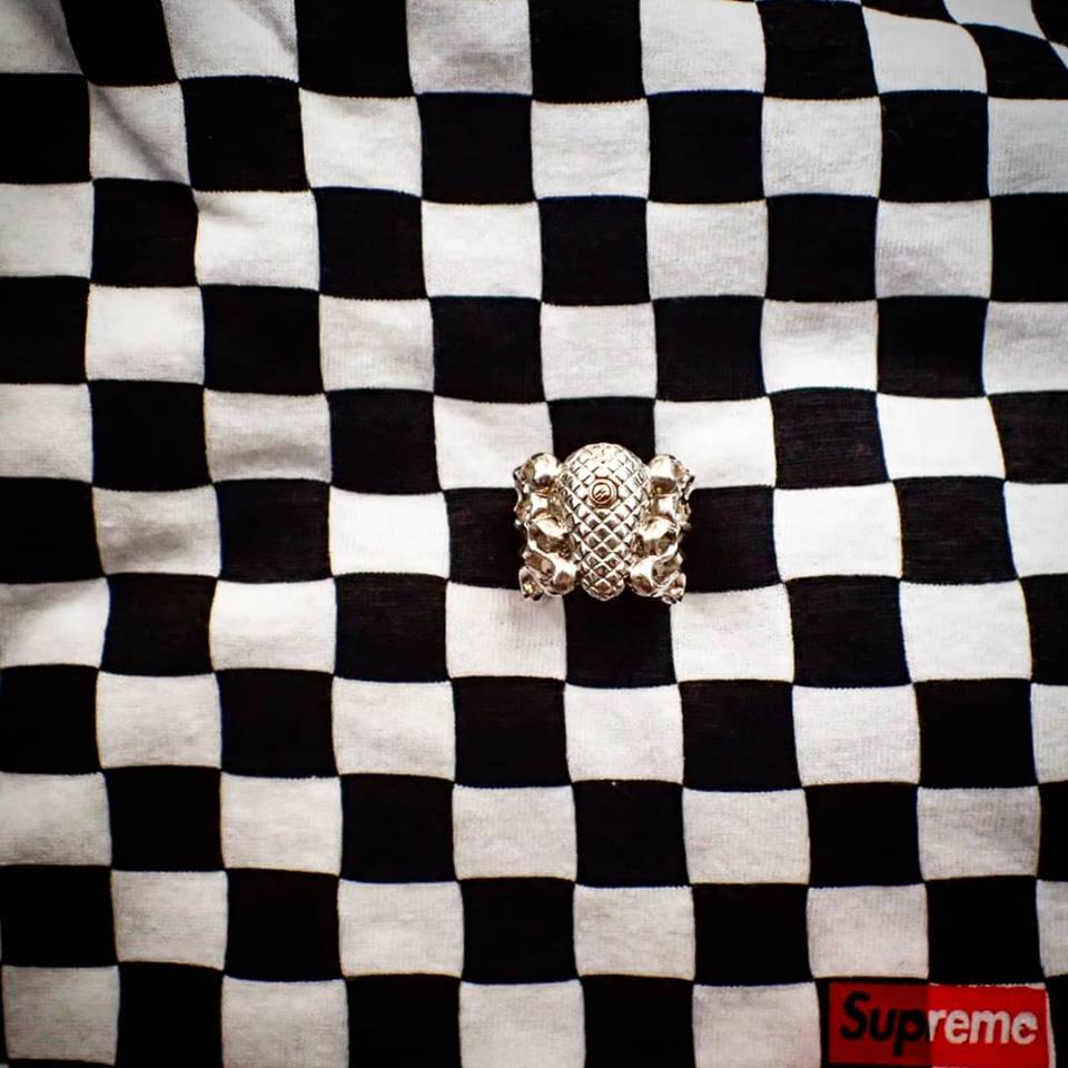 supreme cheker T-Shirt