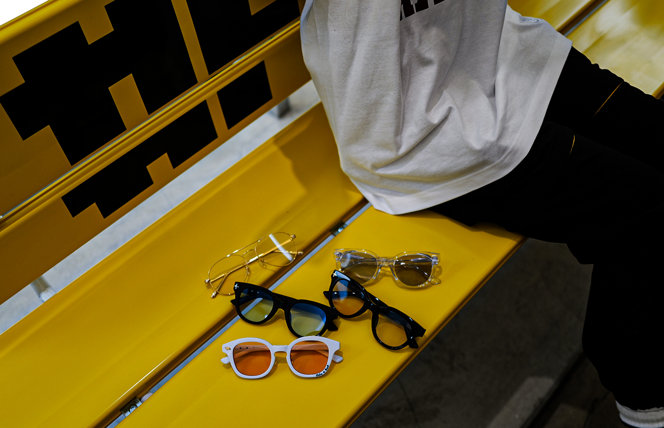 #FR2 HARAJUKU and #FR2 OSAKA.