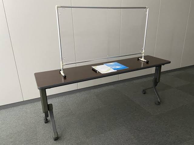 飛沫ガード発売開始しました