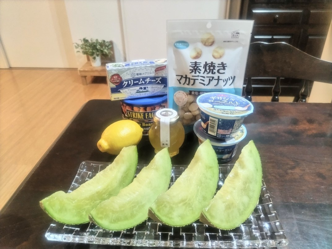メロン蜜のひんやりスイーツ