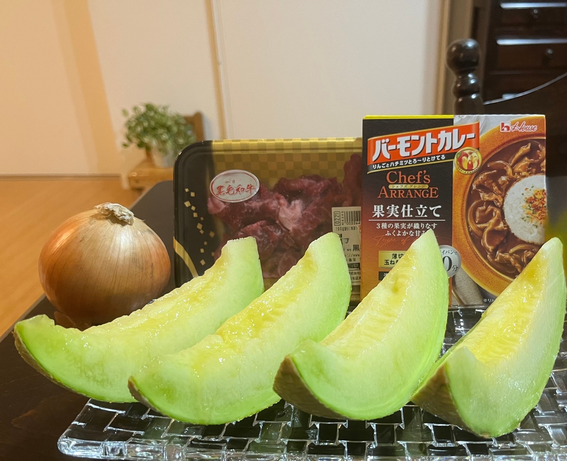 秋といえばやっぱり食欲の秋🍂気になっていたメロンカレーに挑戦！