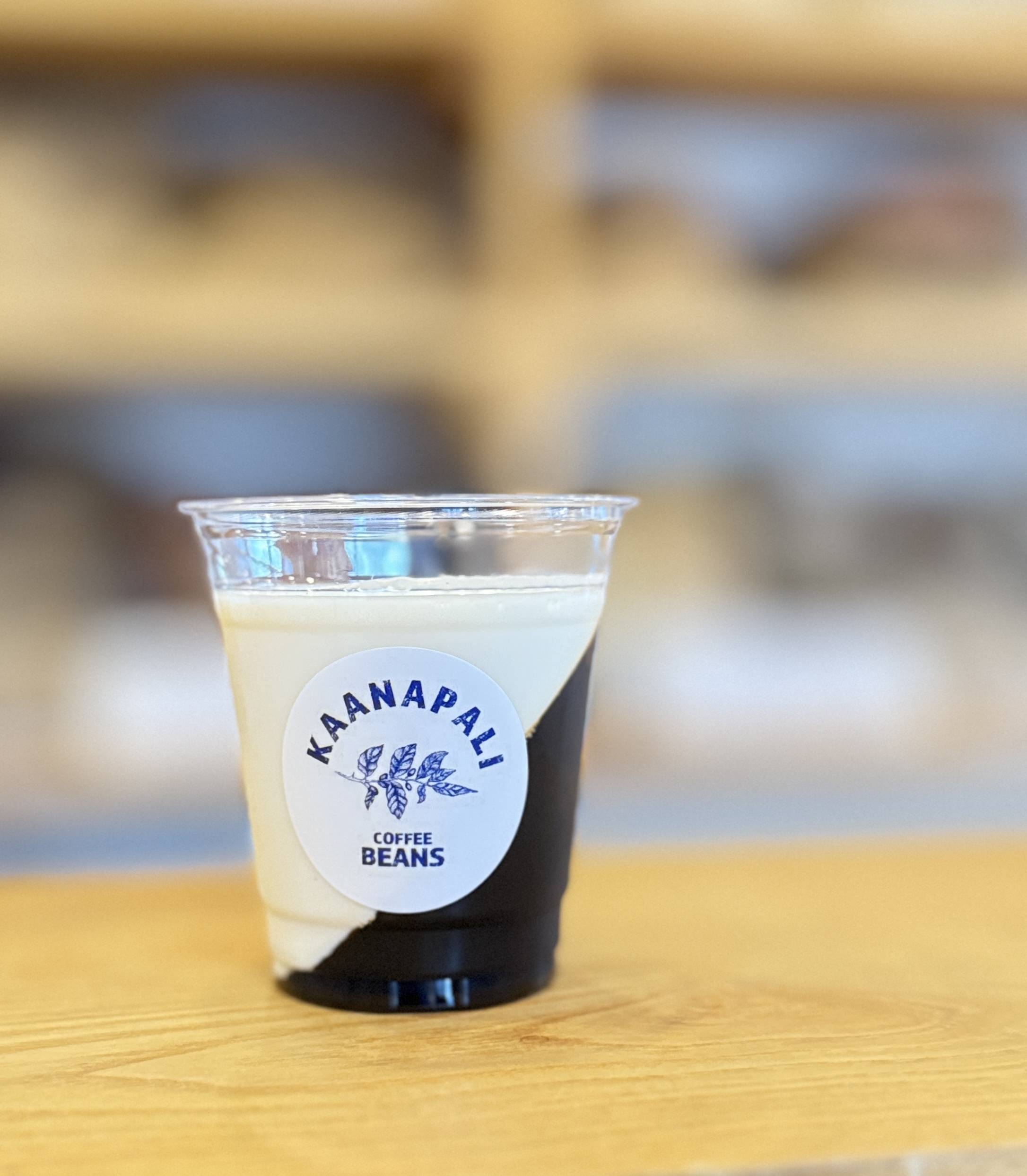 新登場！飲むスイーツ「コーヒーゼリー牛乳」本日より販売開始☕
