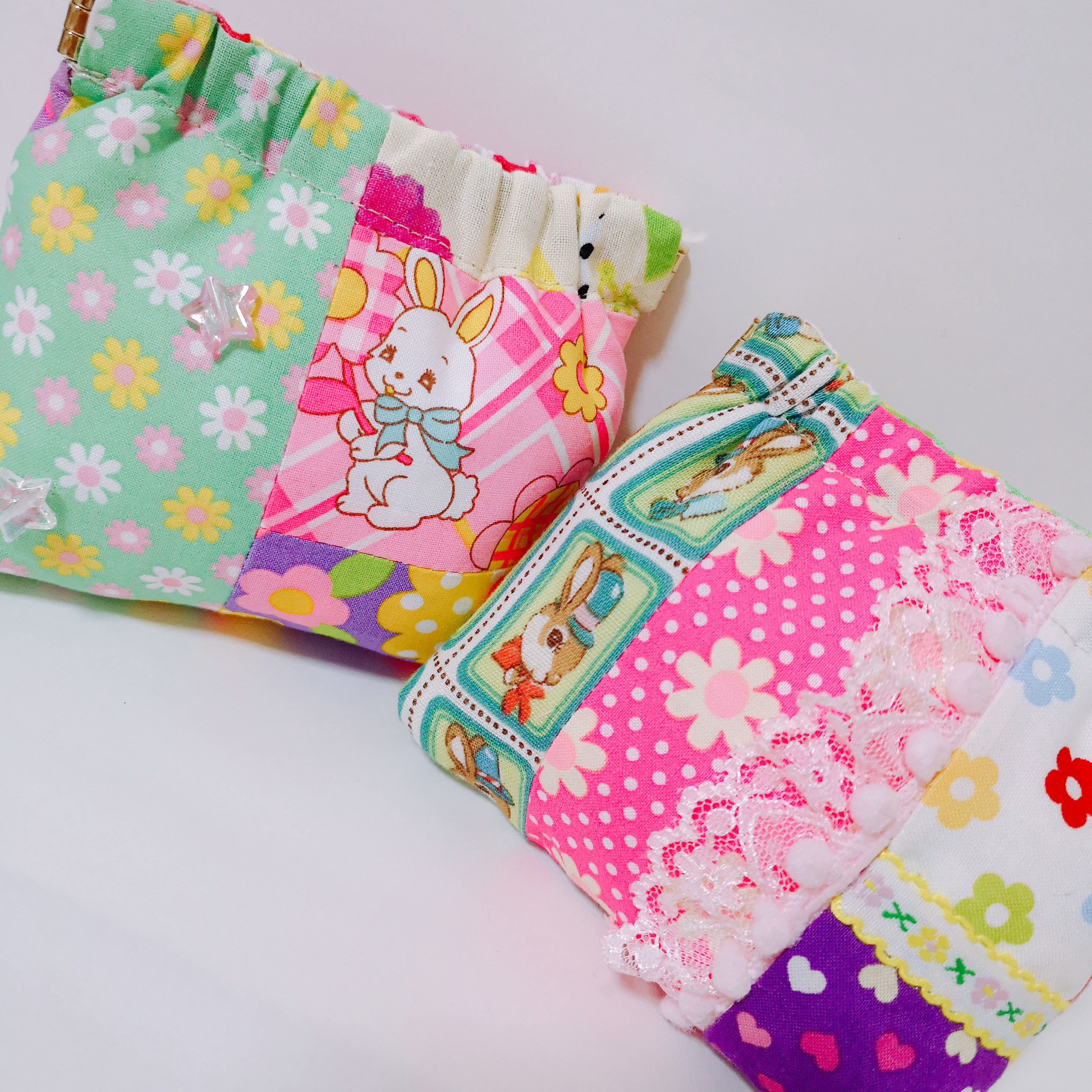 新作バネ口ポーチ