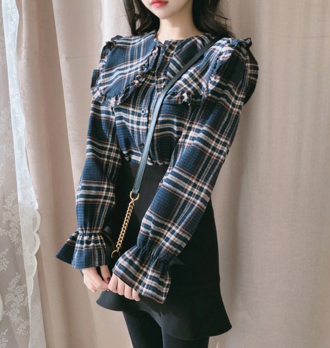 女性の秋と冬のデザイン韓国のレトロなシックなトップス