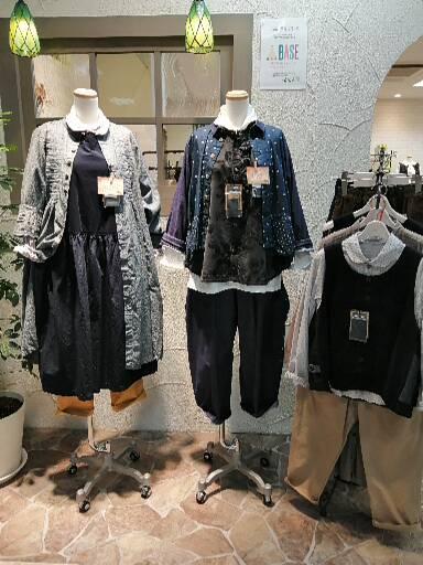 新作秋物商品入荷中!