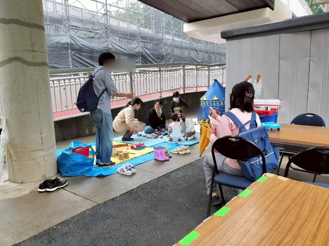 5月17日　 移動式遊び場付き　こども食堂　開催しました