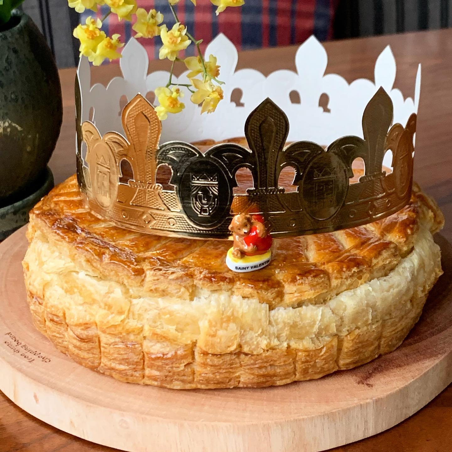 新春をJoan sweets factoryの「ガレット・デ・ロワ」