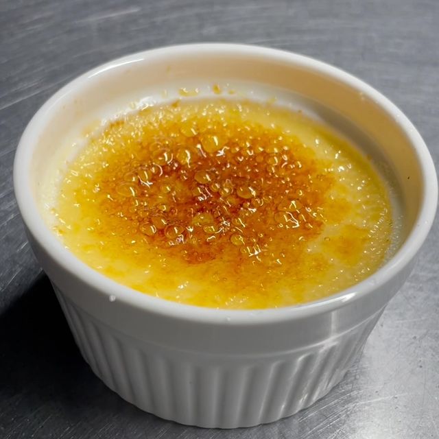 「濃厚とろけるクリームブリュレ」