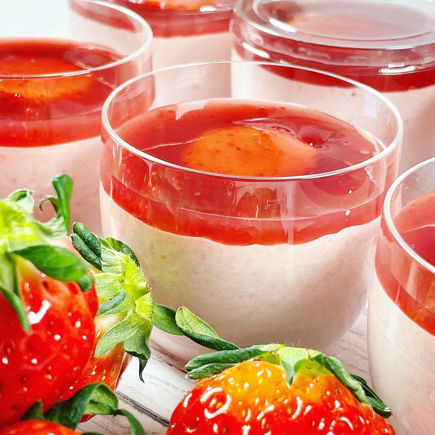 「苺のふわふわムース🍓」