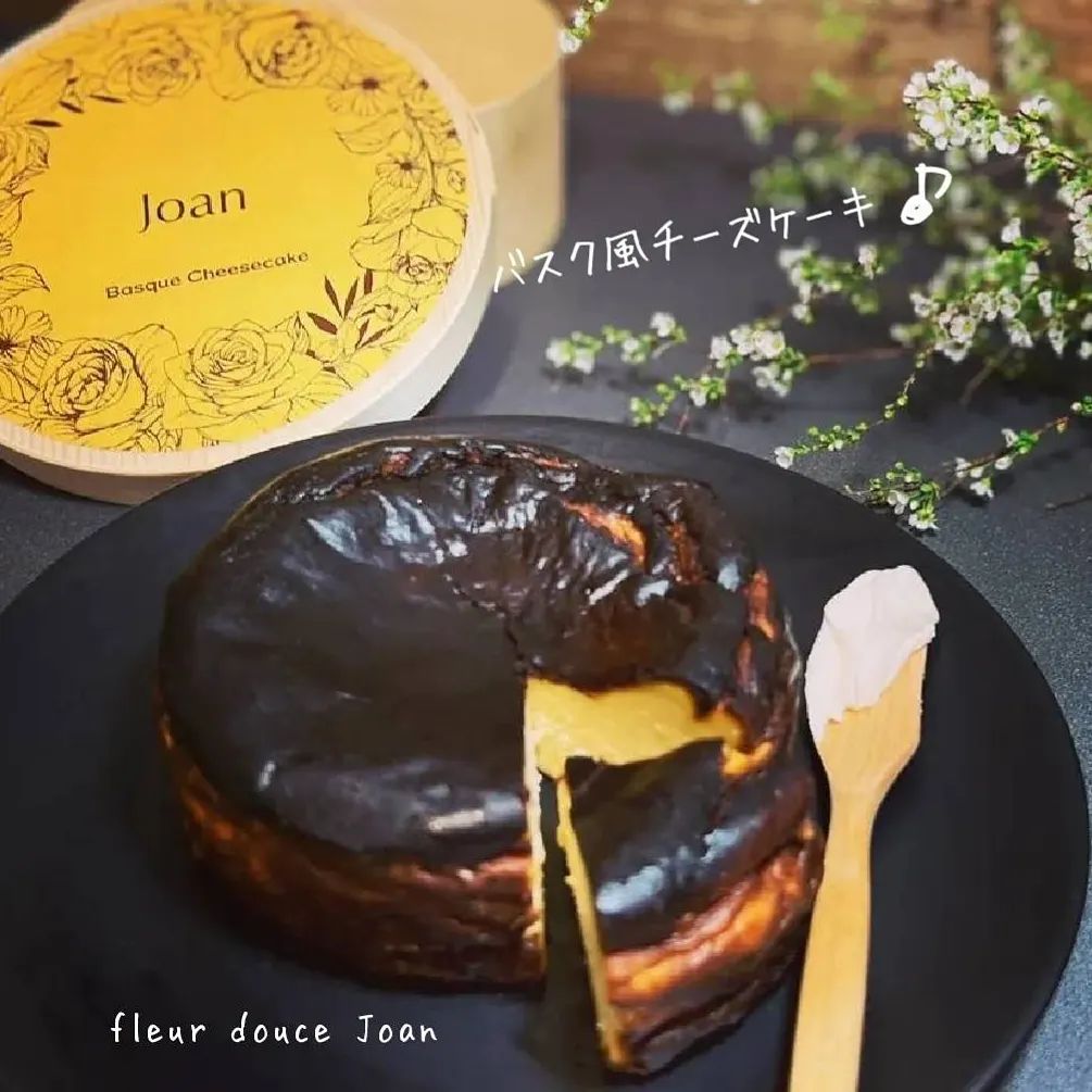 ユキヤナギが春の訪れを知らせてくれています
