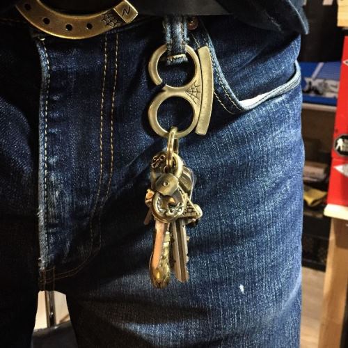 HATCHET “KNUCKLE DUSTER”KEY HOOK発売開始