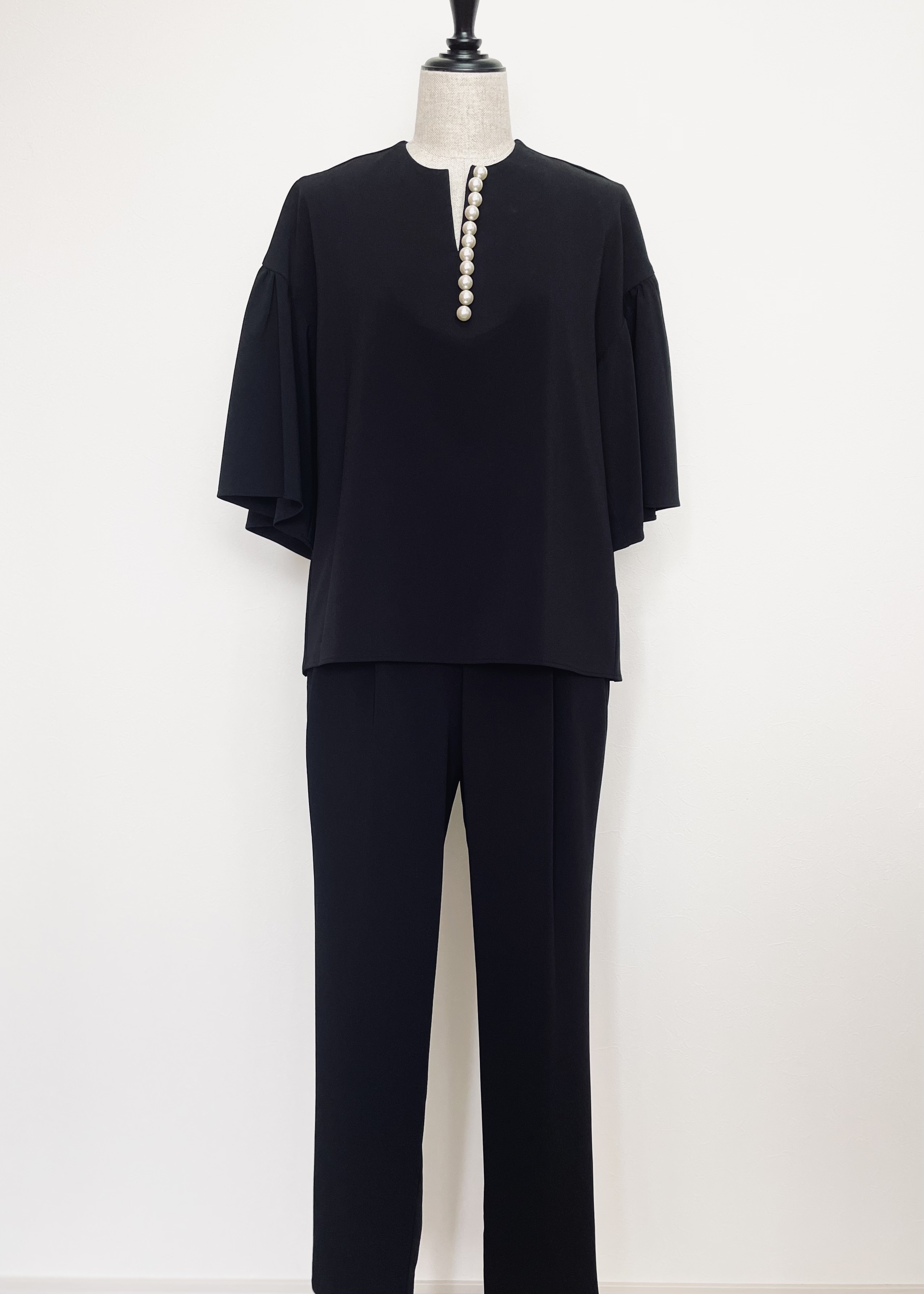 大人のきちんと服は、コスパ服の「セットアップ」に決まり