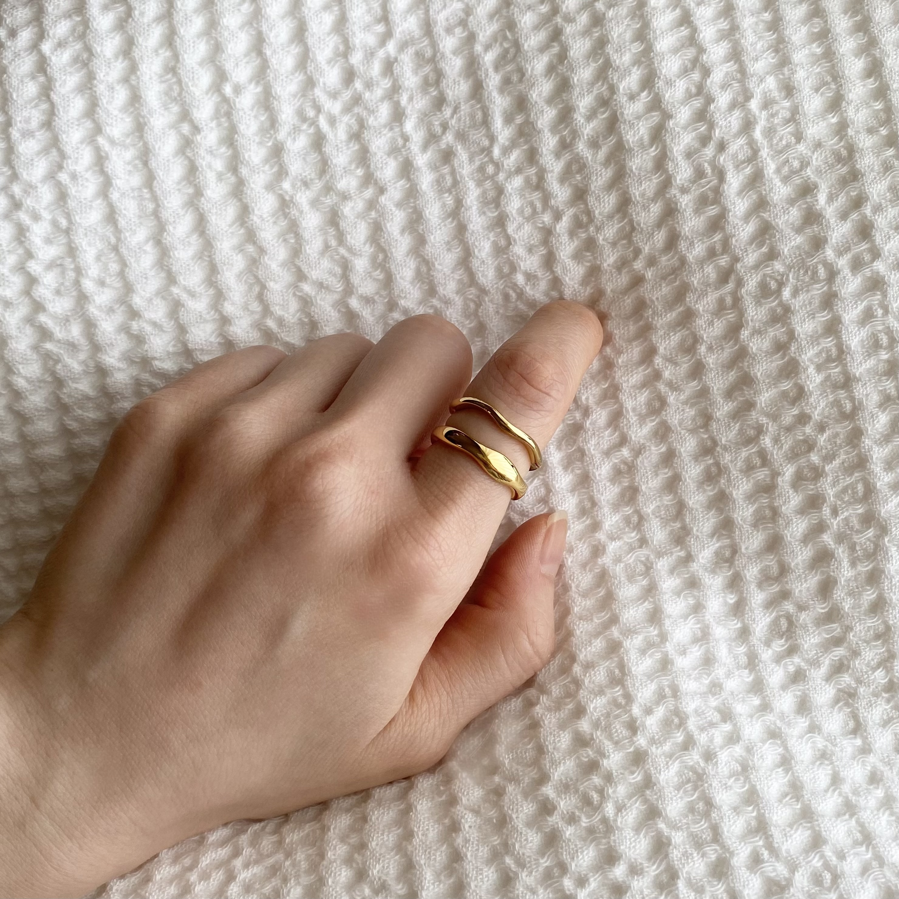 new arrival 歪みダブルリング