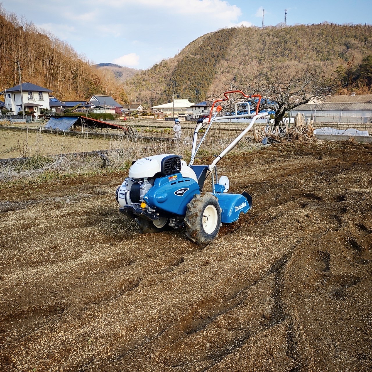 耕運機