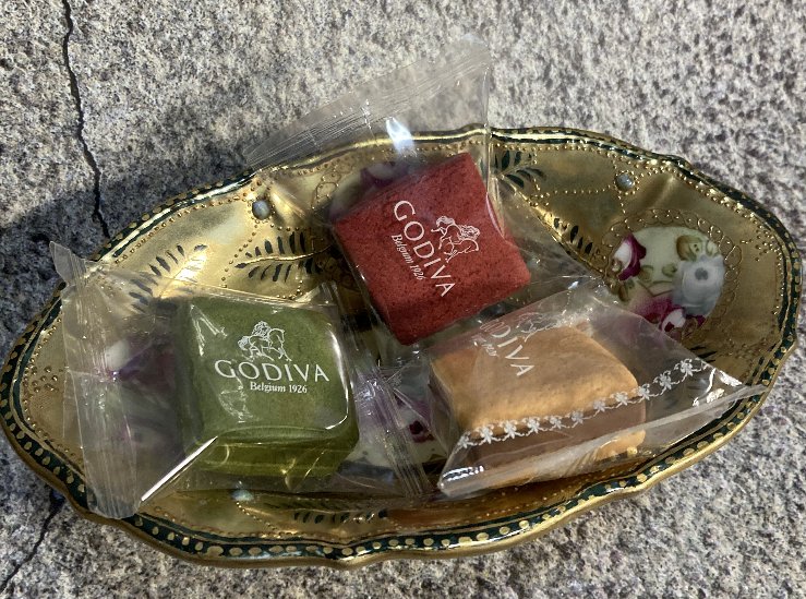 金彩 オールドノリタケとGODIVA