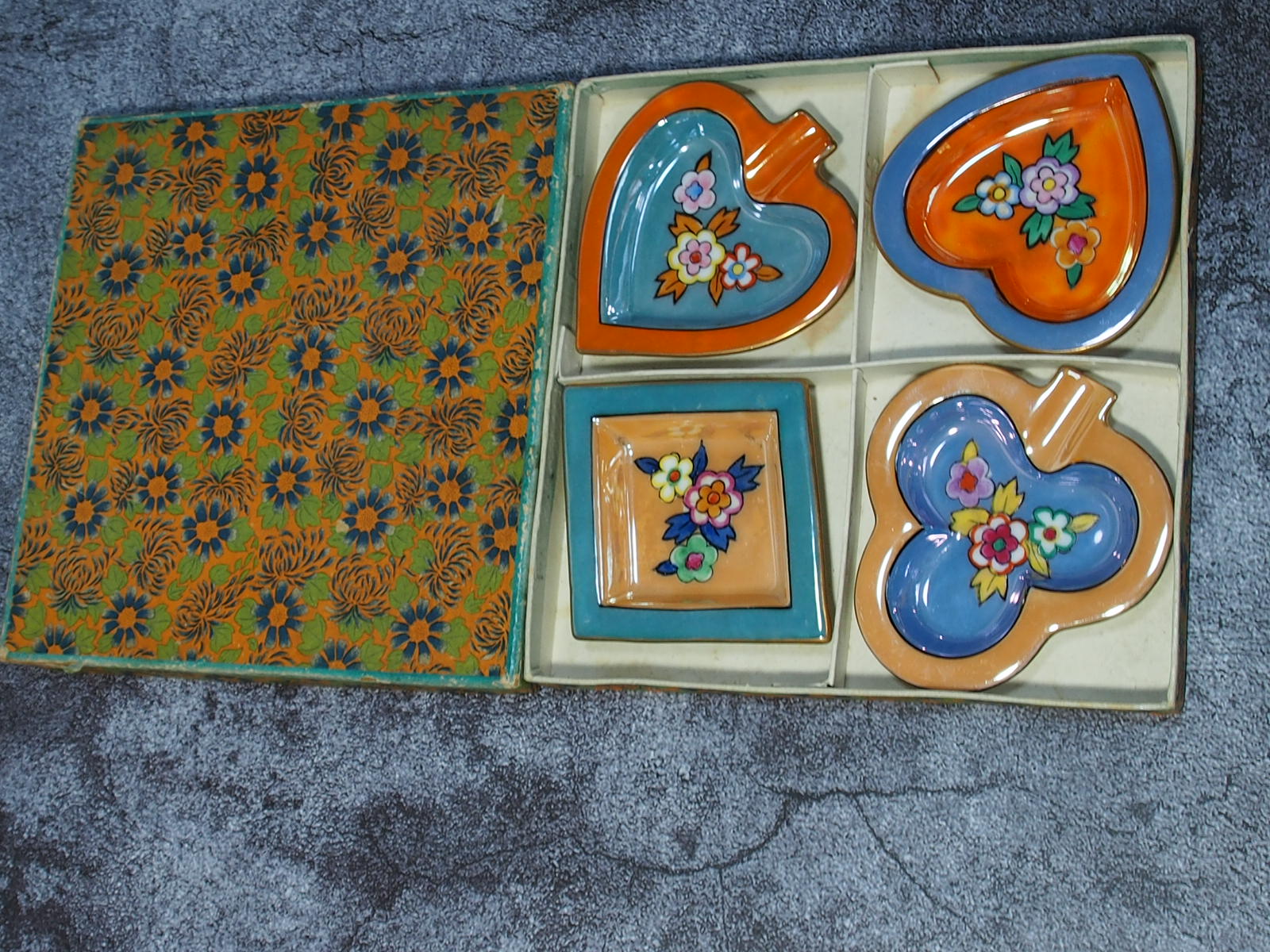 オールドノリタケNORITAKE DECO  ASHTRAY SET　入荷