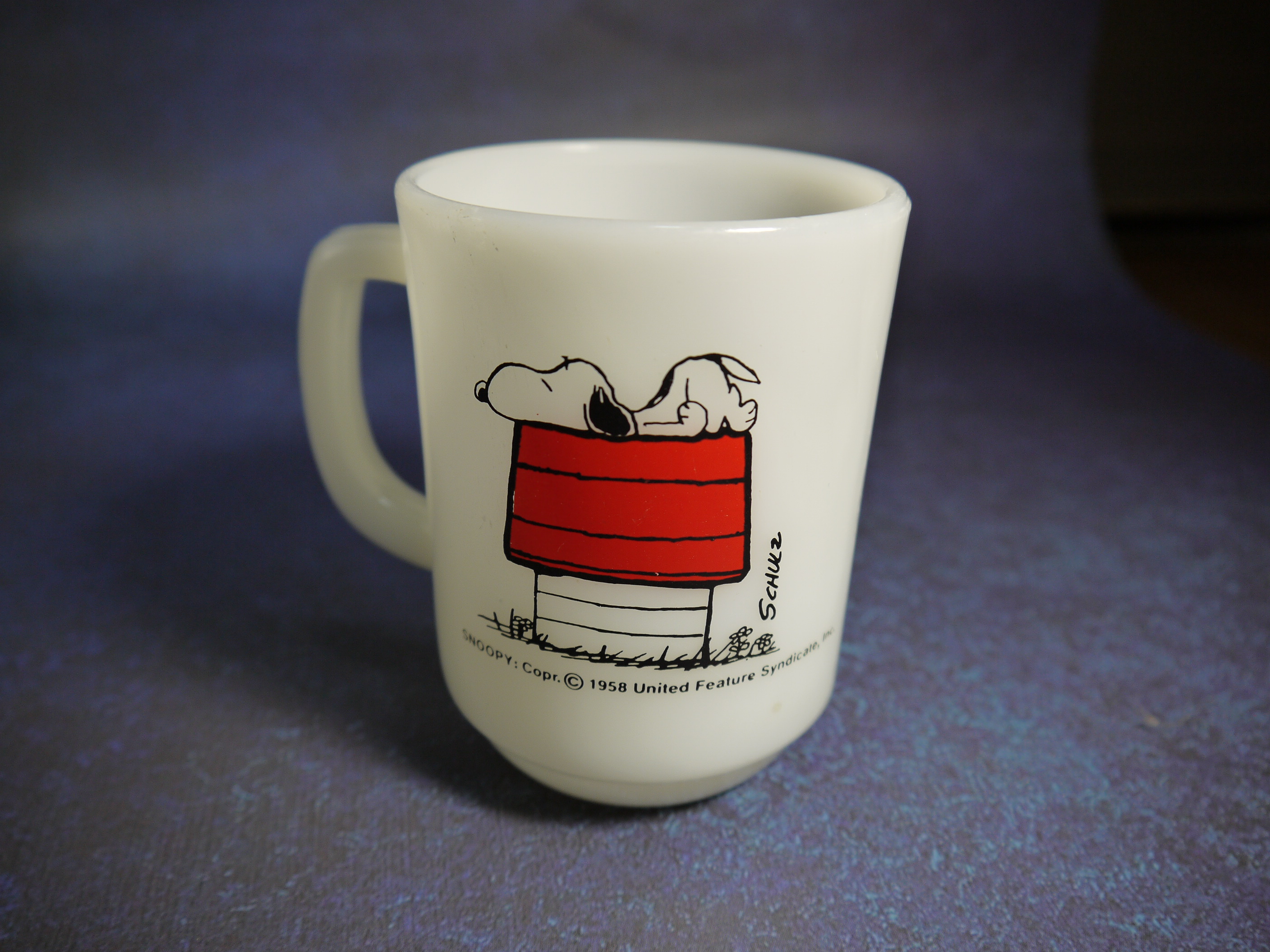 Fire King Peanuts Snoopy入荷