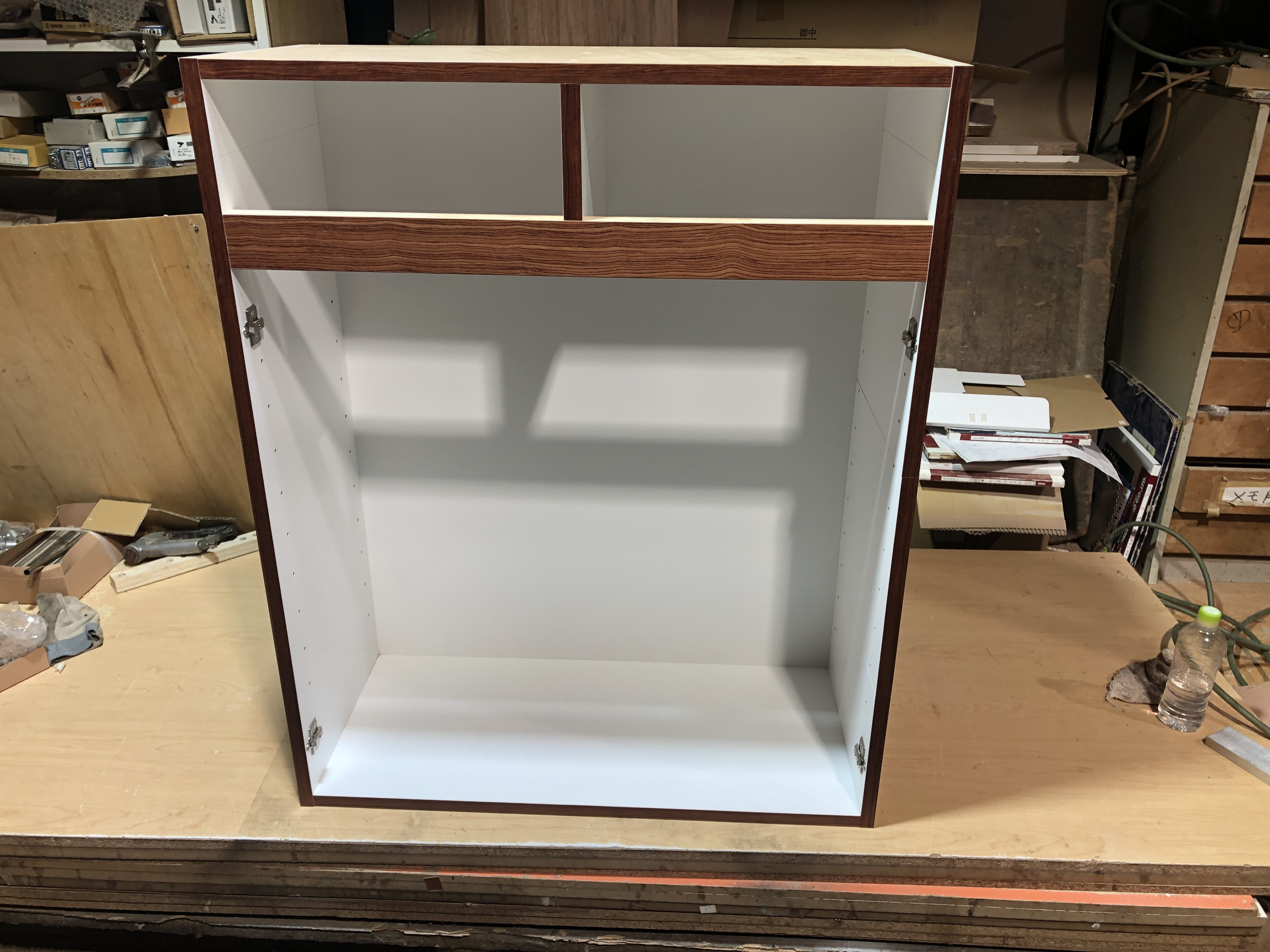 突板ブビンガを使ってリビング収納を製作しました