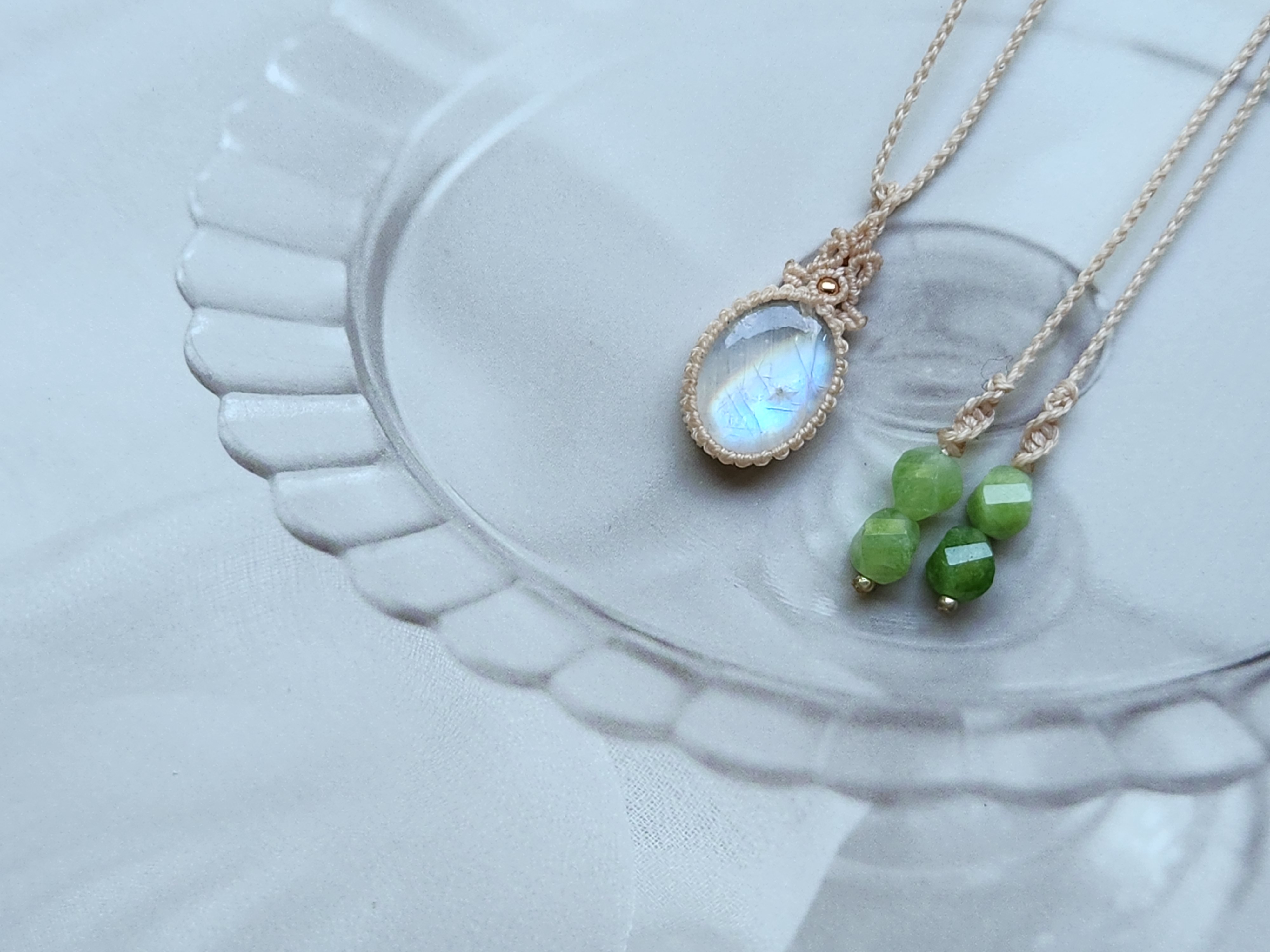 月と太陽のしずく Macrame & Astrology