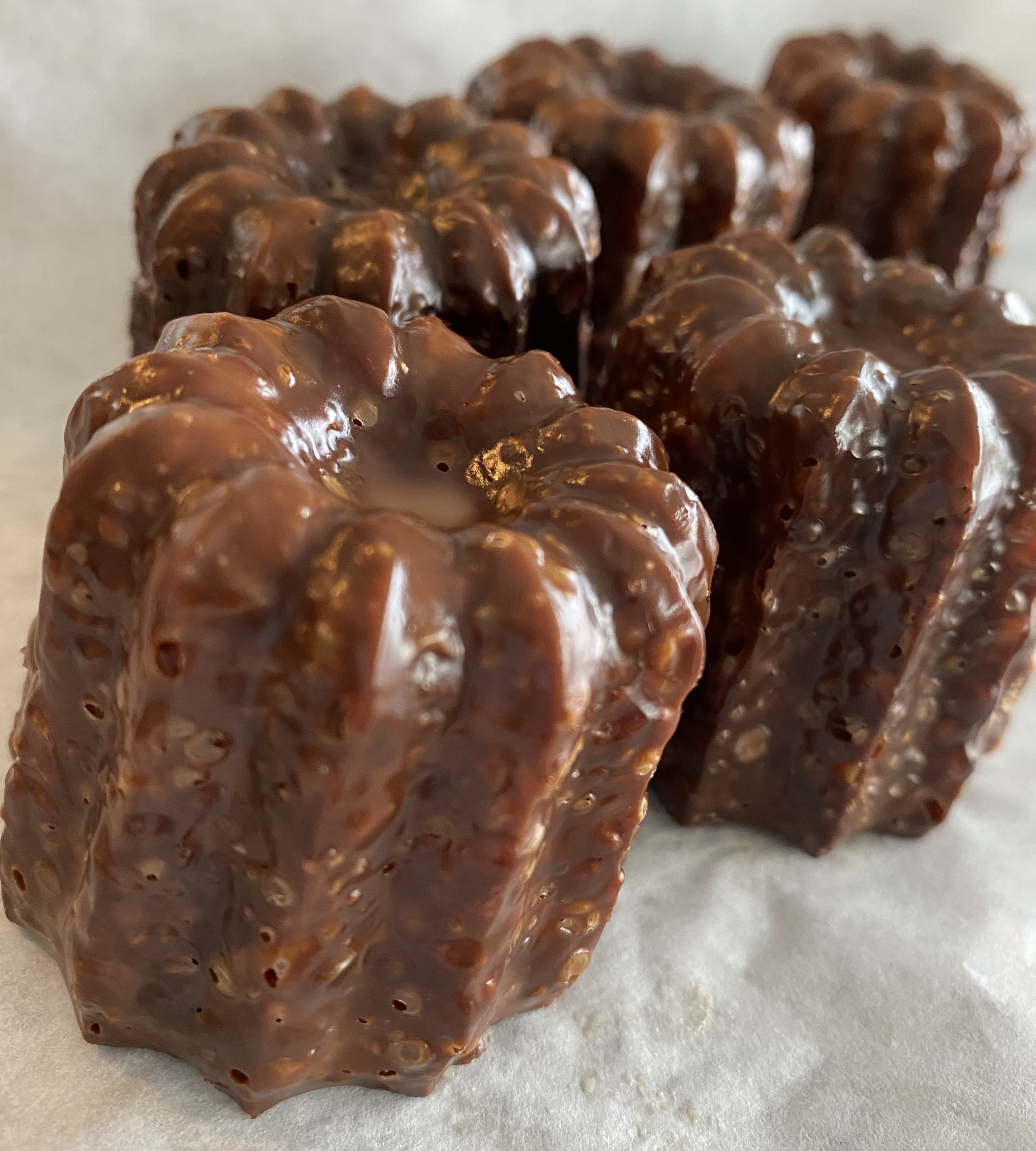 カヌレボルドーCannelé de Bordeaux