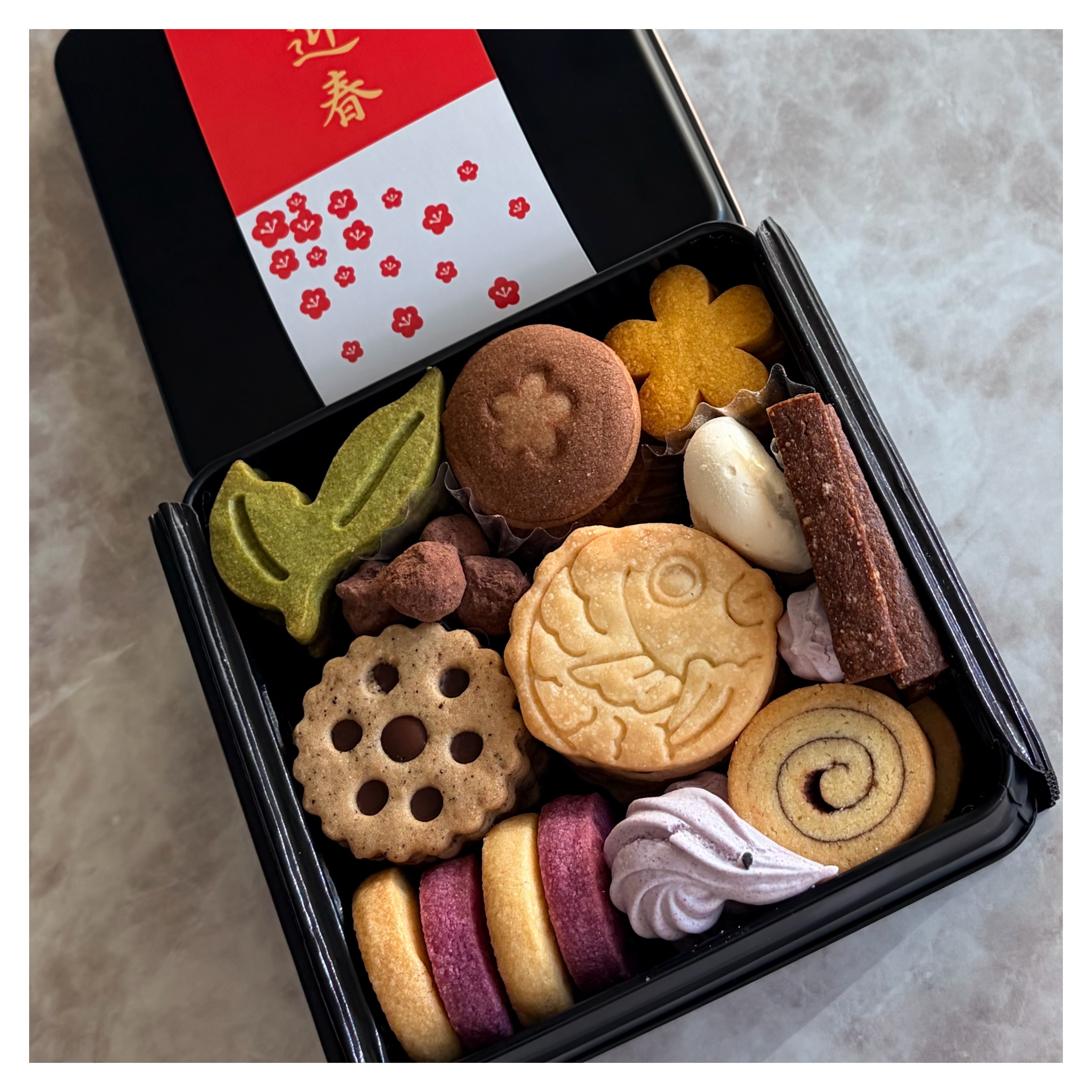 【おせちクッキー缶2026】