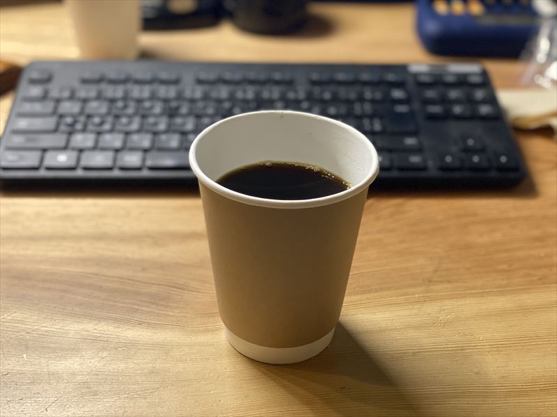 YOROCA　スタディカフェ　のメニュー作製風景