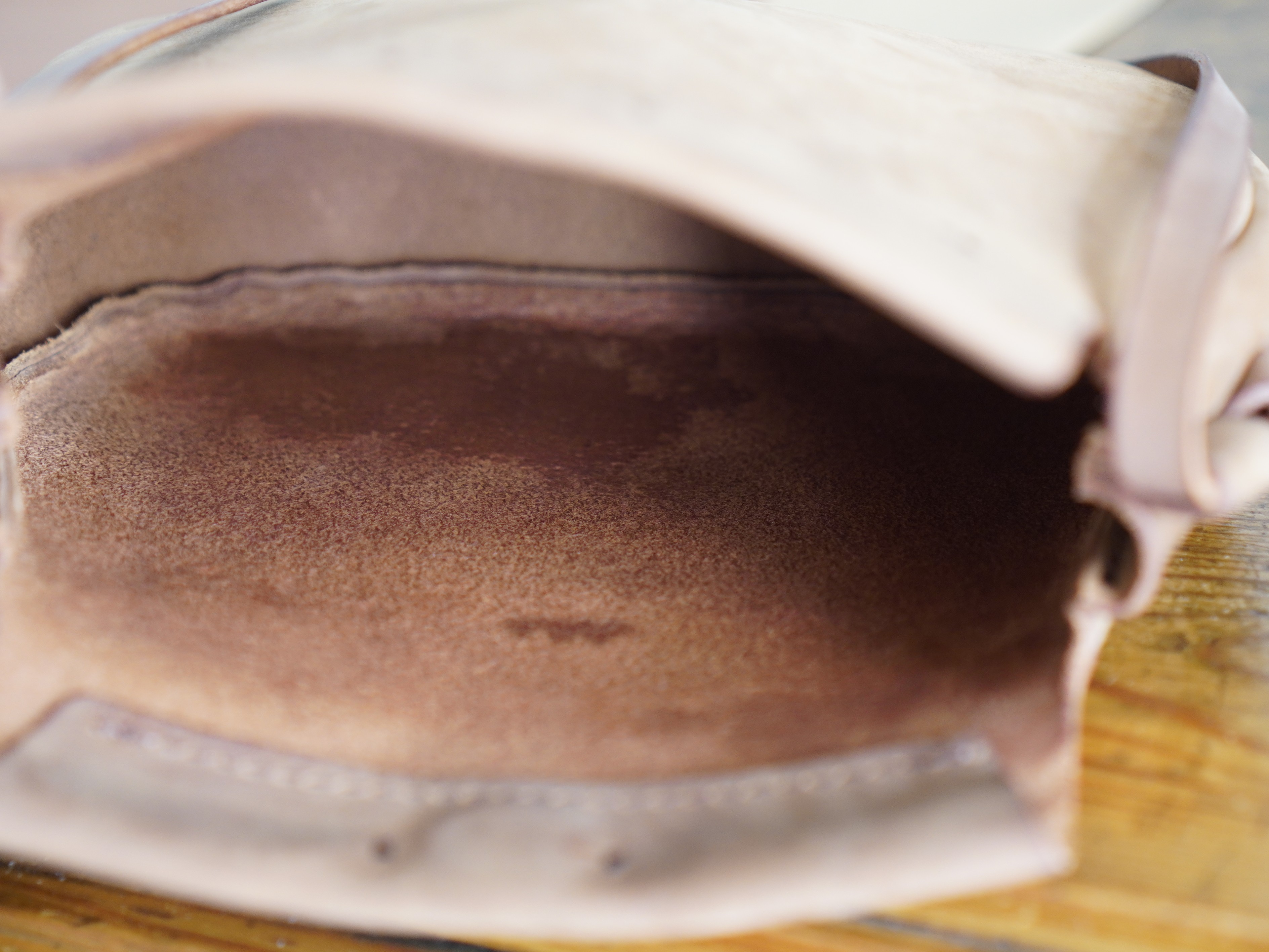 トスカーノバフの” 漉きムラ ”とは?