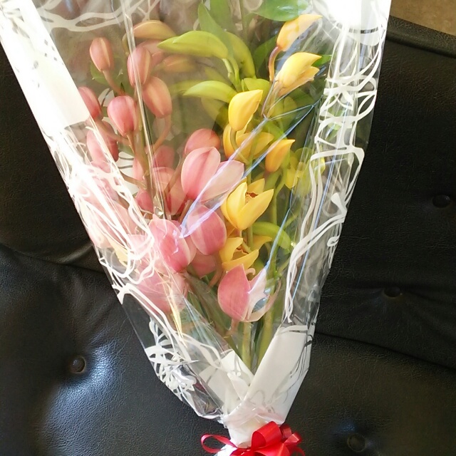 ハッピーバレンタイン♡大きくてメルヘンチックな花束持ってデートもいいかも(・∀・)人(・∀・)