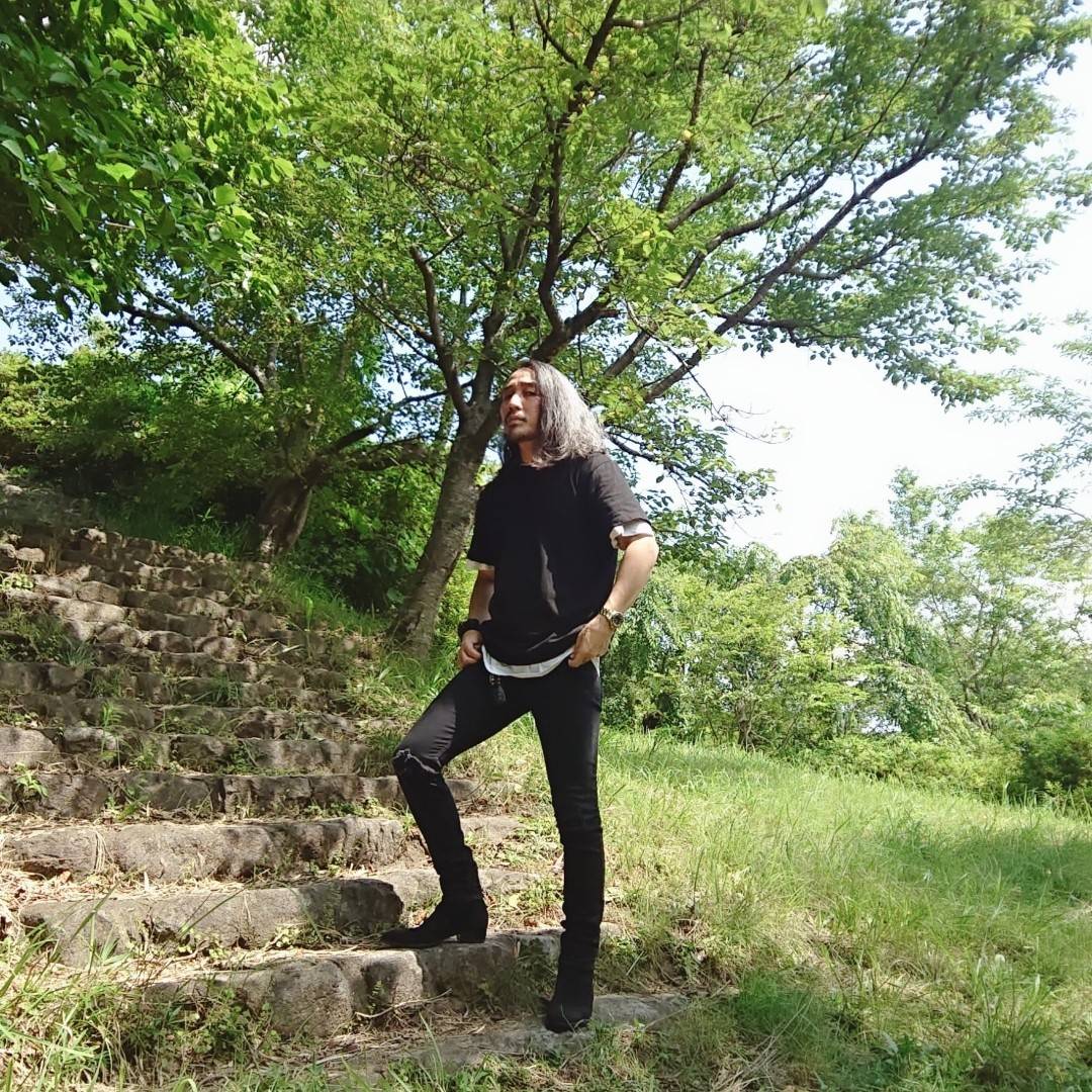 HERMIT BASIC LOGO T-SHIRT