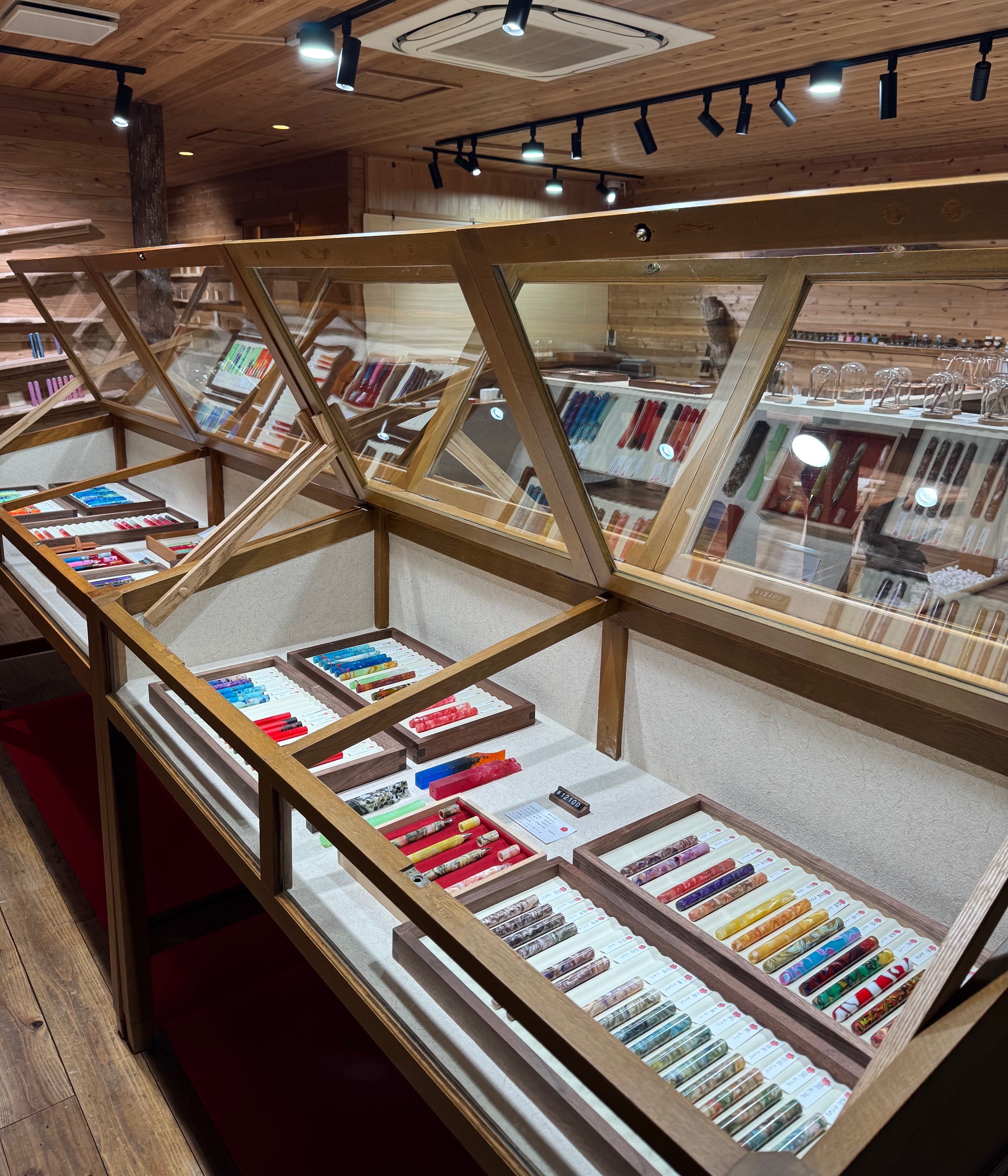 1月・2月の店舗営業日とペン体験開催日