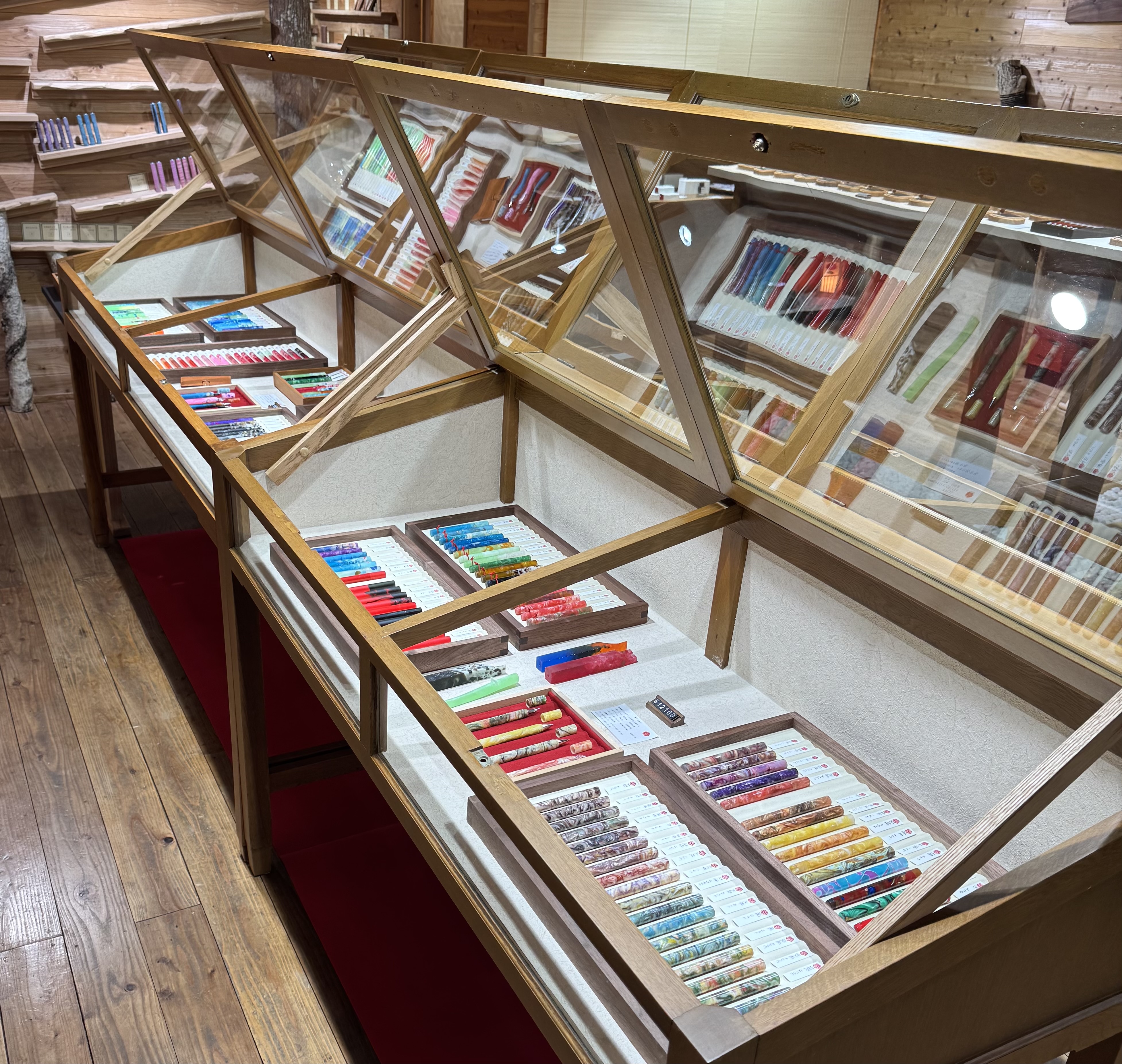 BASE販売と店舗営業日