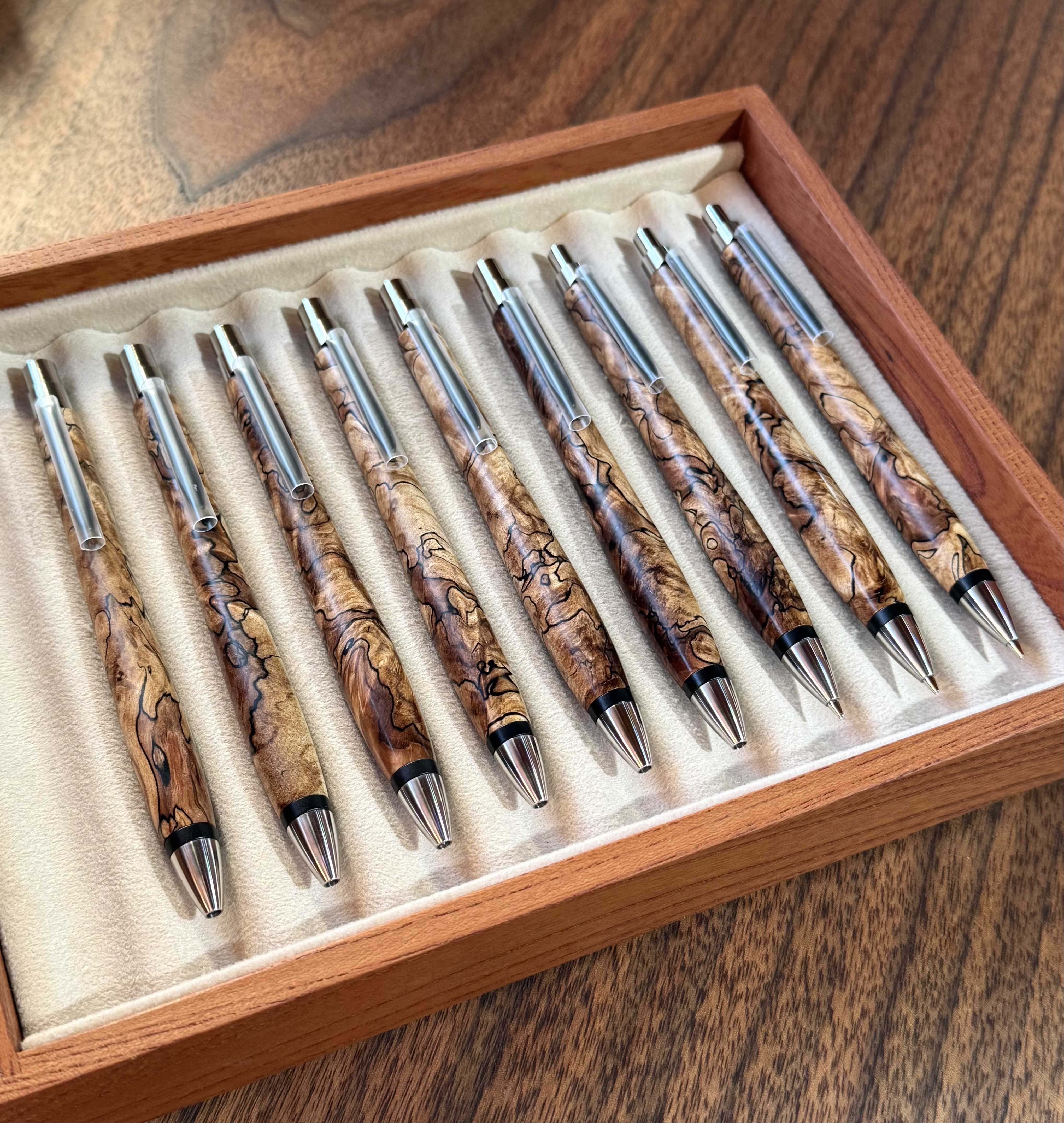 栃スポルテッドペン