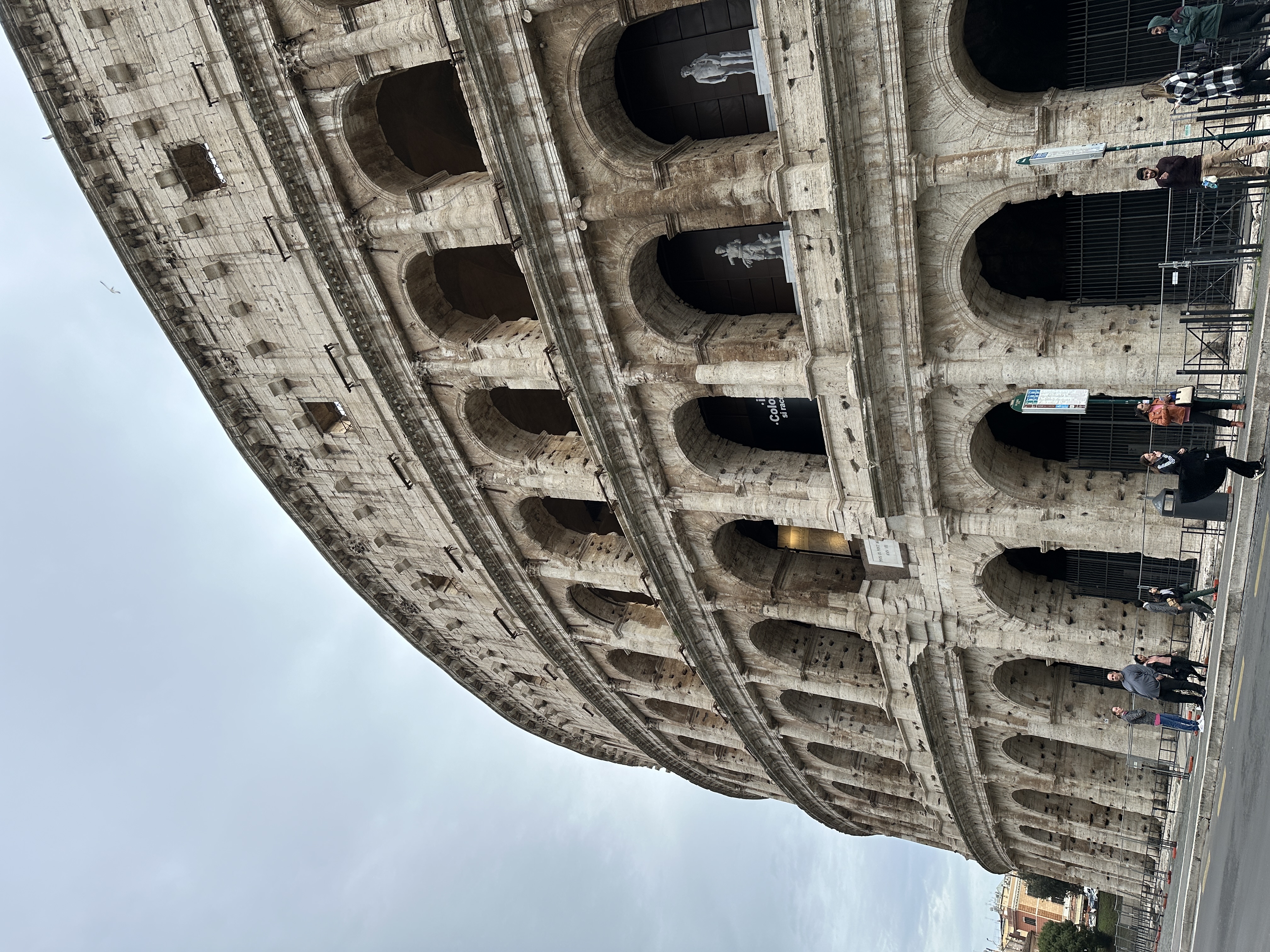 2024年 1月一時休止のお知らせ