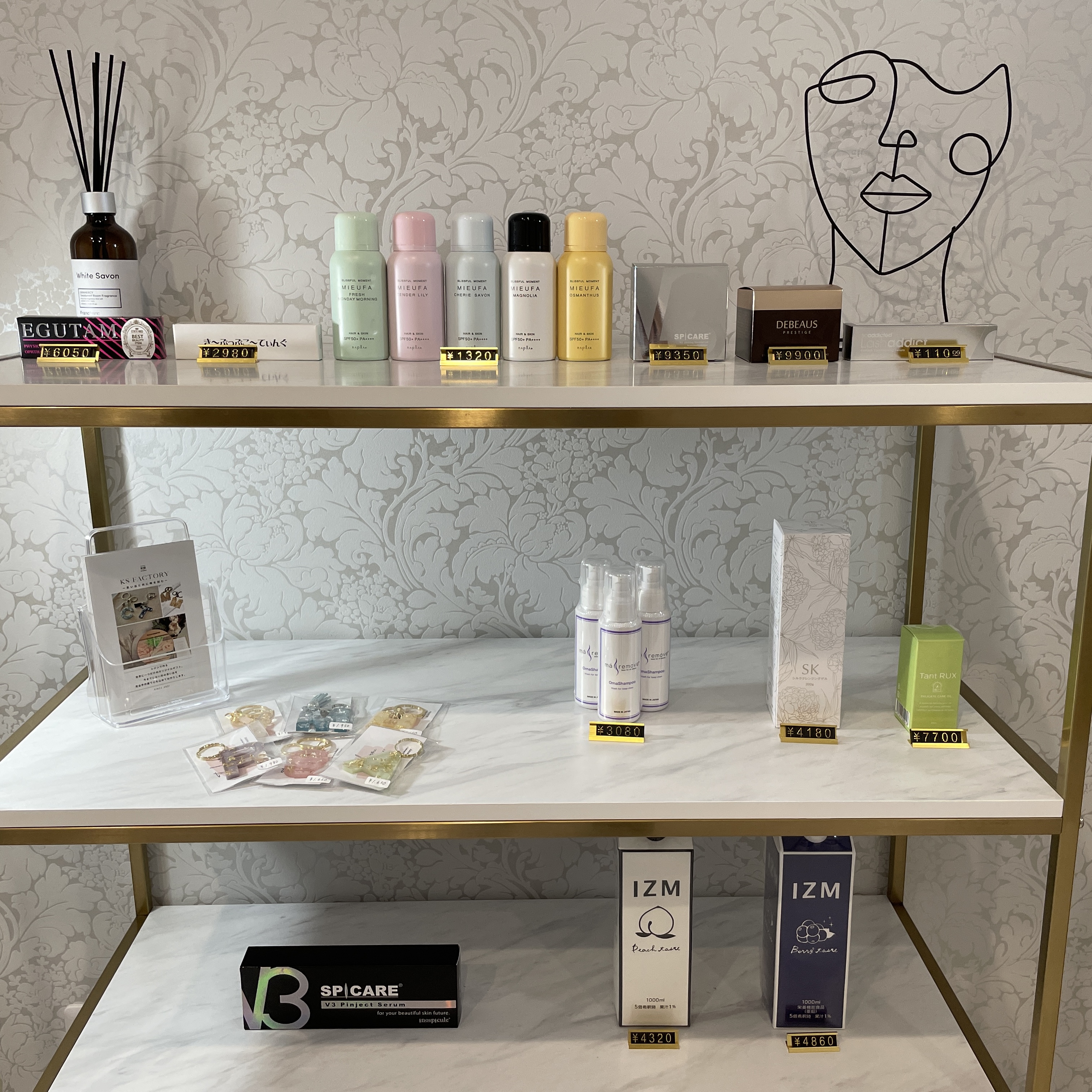 lehavreさんにて販売中です♪