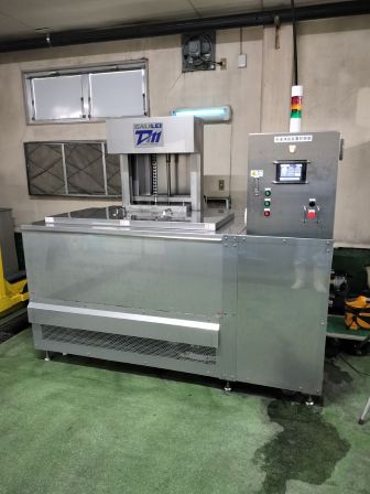本社にあるアルコール凍結機のご紹介♪