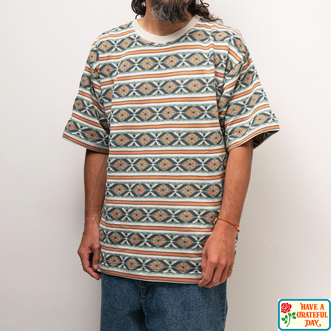 【HAVE A GRATEFUL DAY】JACQUARD T-SHIRT