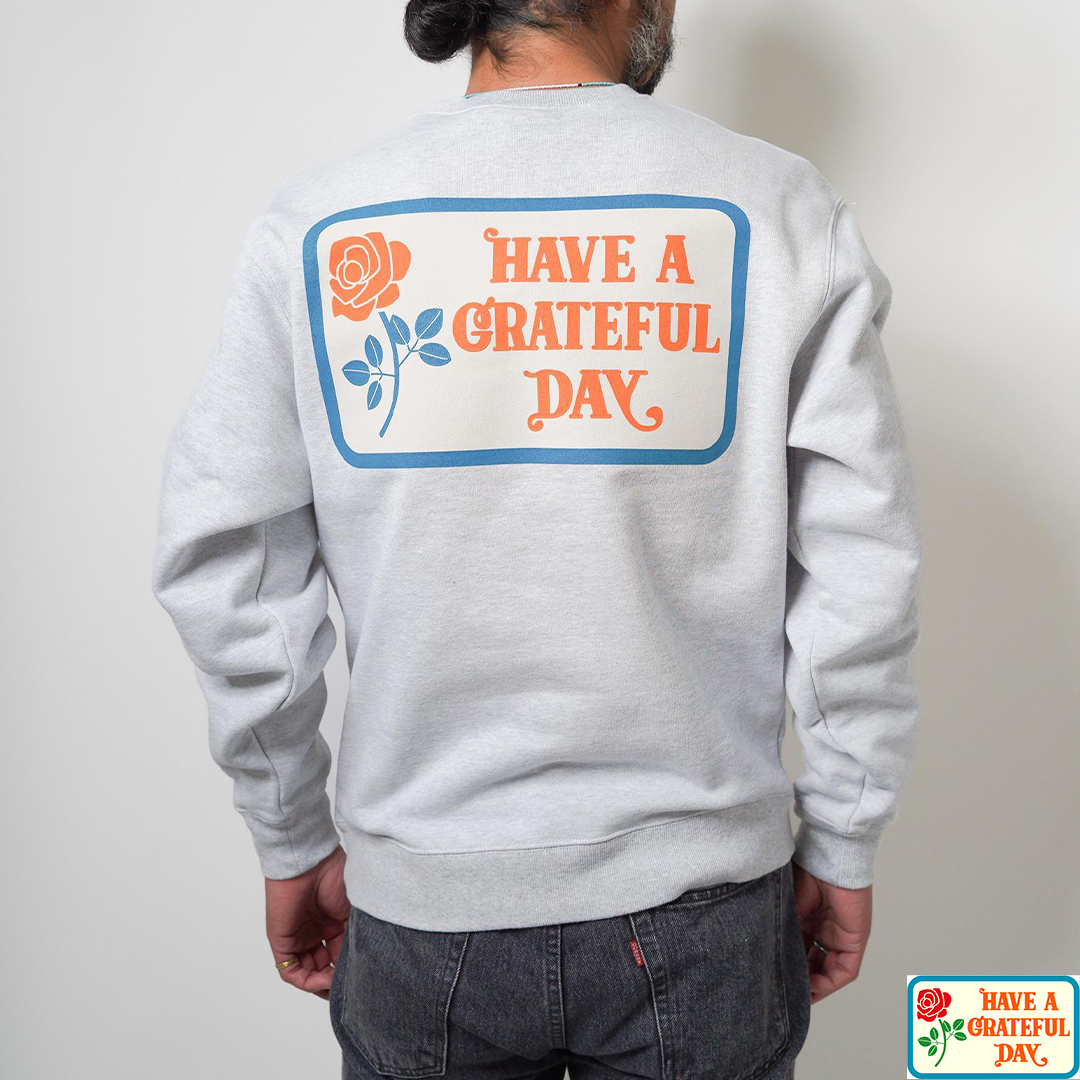 【HAVE A GRATEFUL DAY】SWEATSHIRT -BOX LOGO