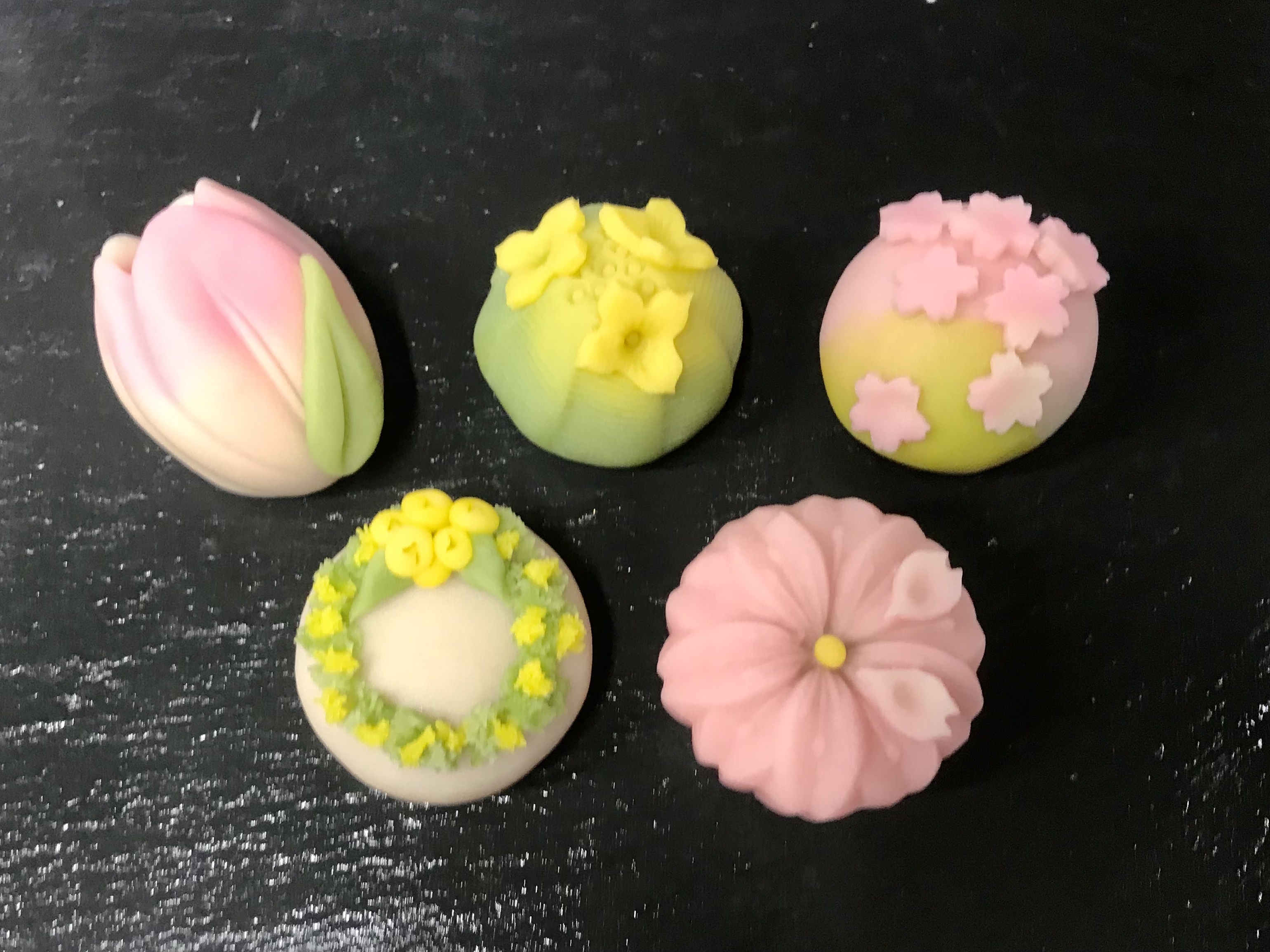 啓蟄　煉切