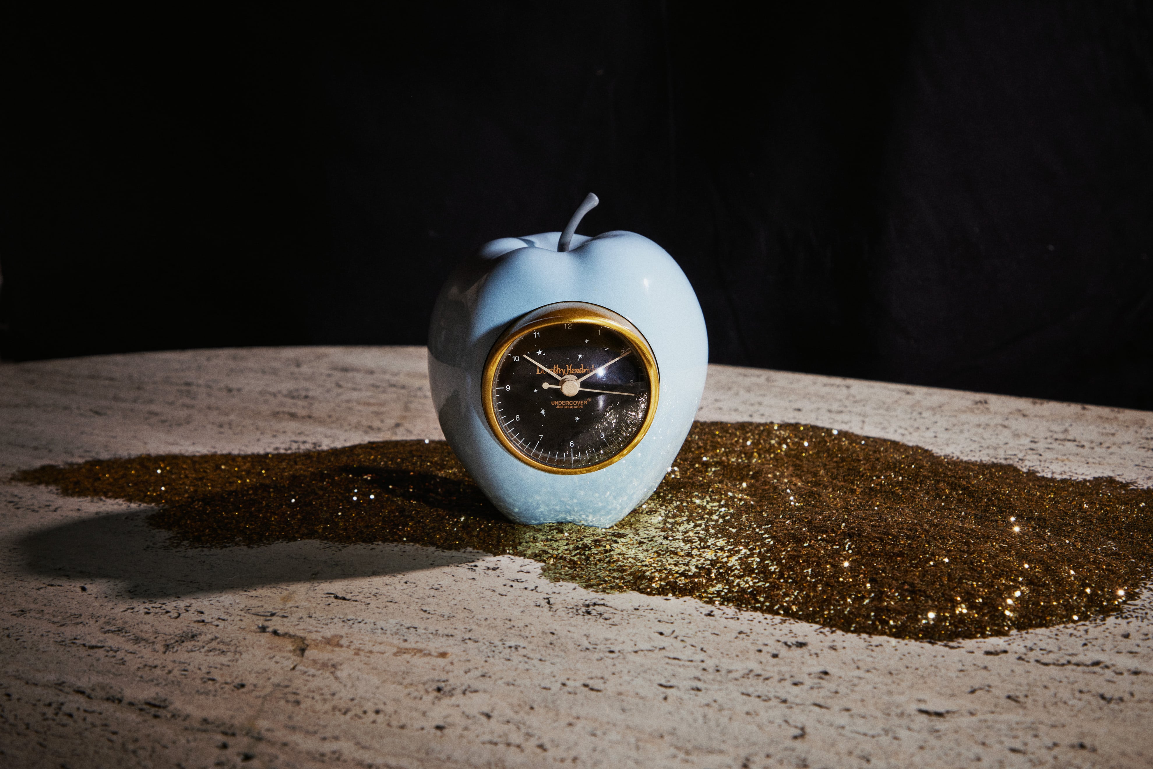 Dorothy Hendricks × UNDERCOVER