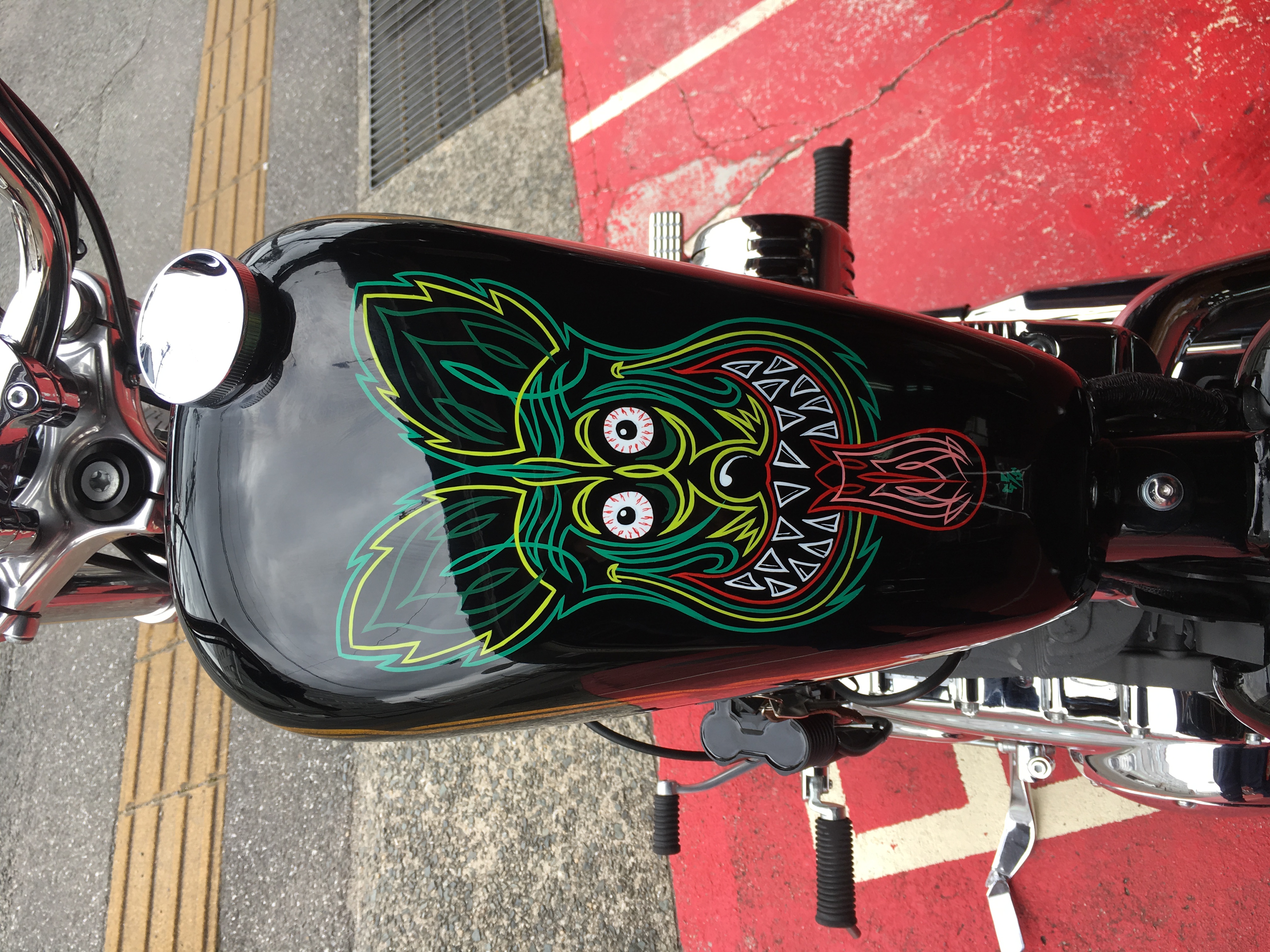 ピンストライプ&レタリング