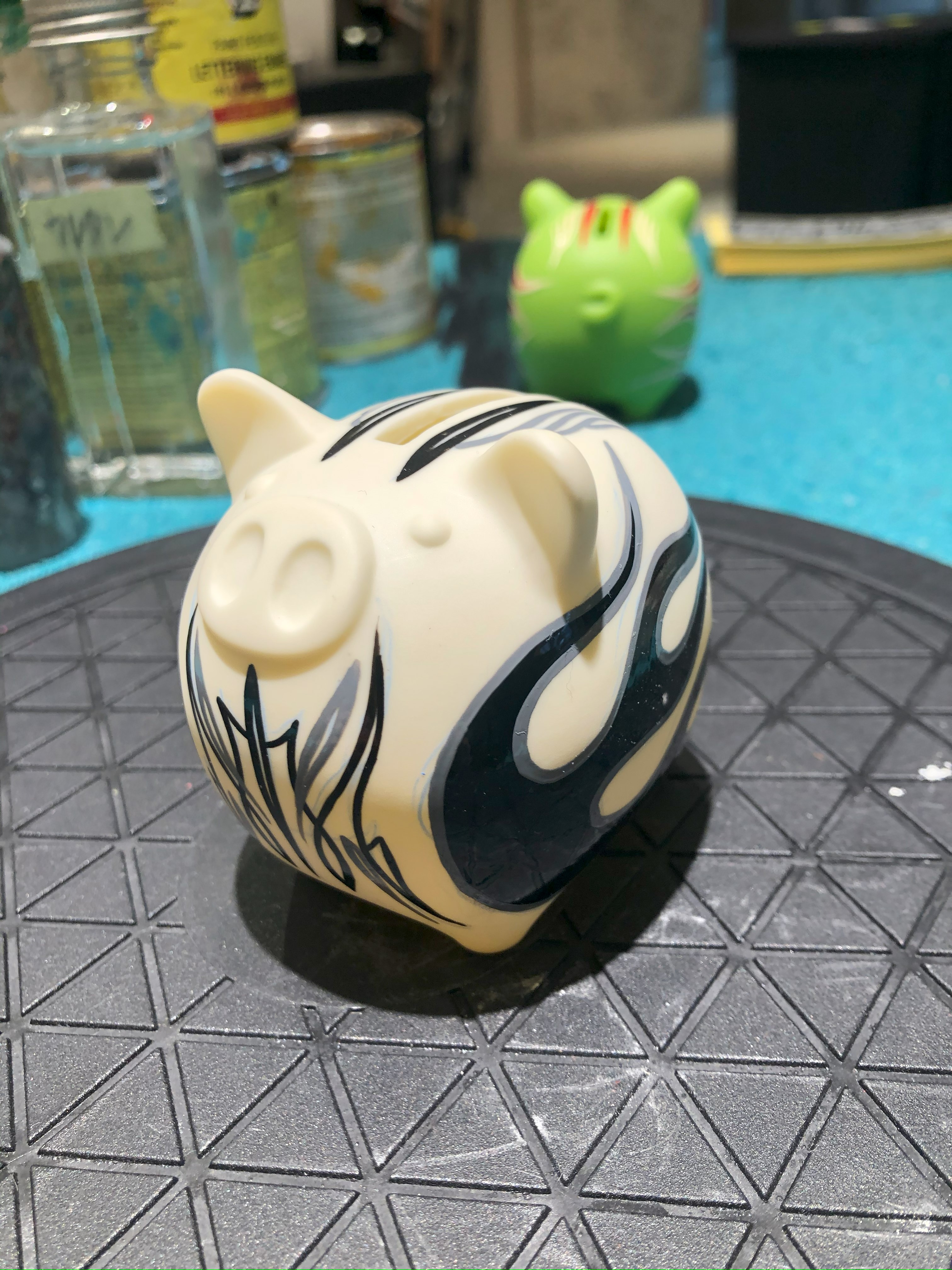 お持ち込みの🐷