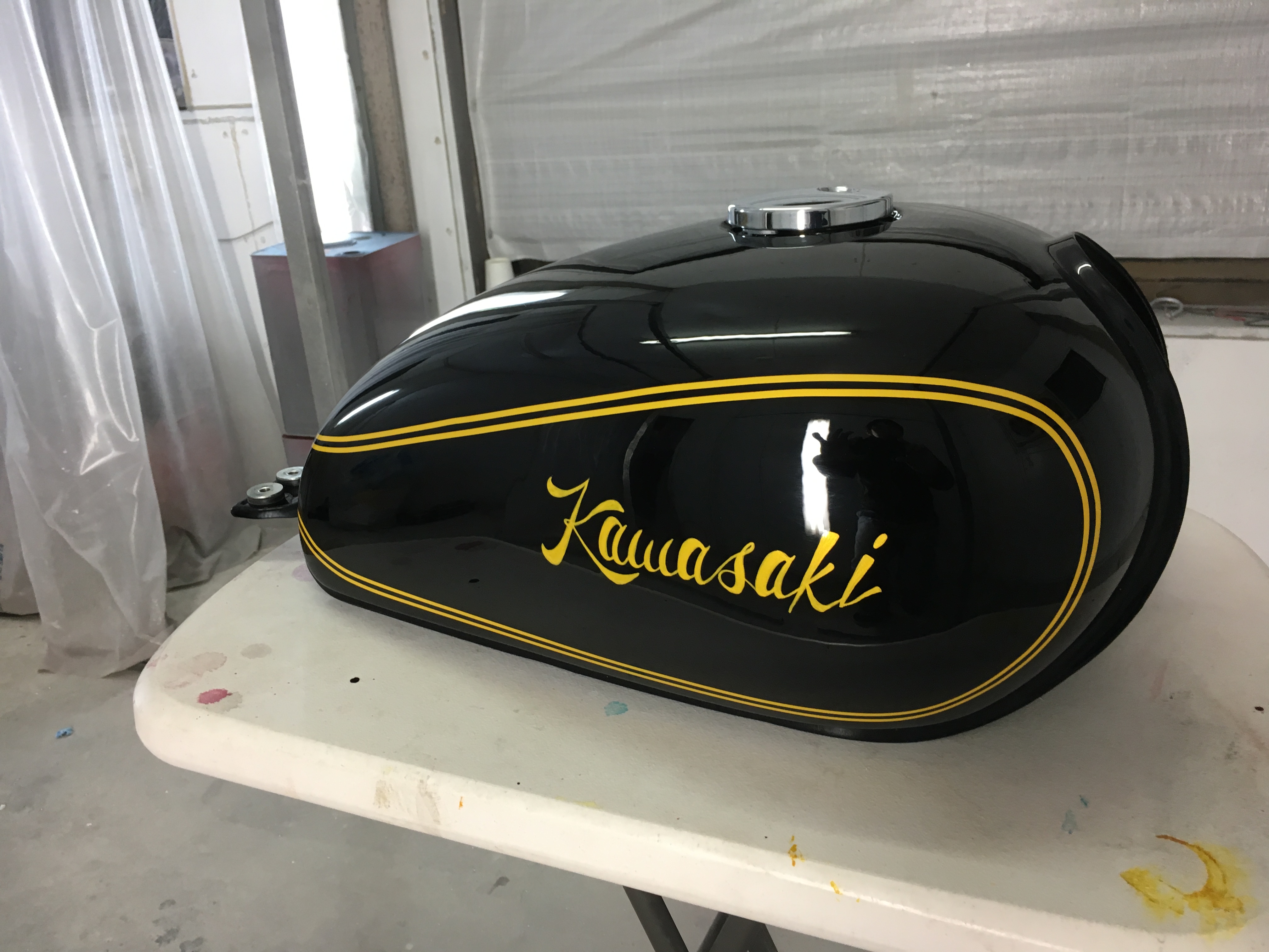 タンクレタリング