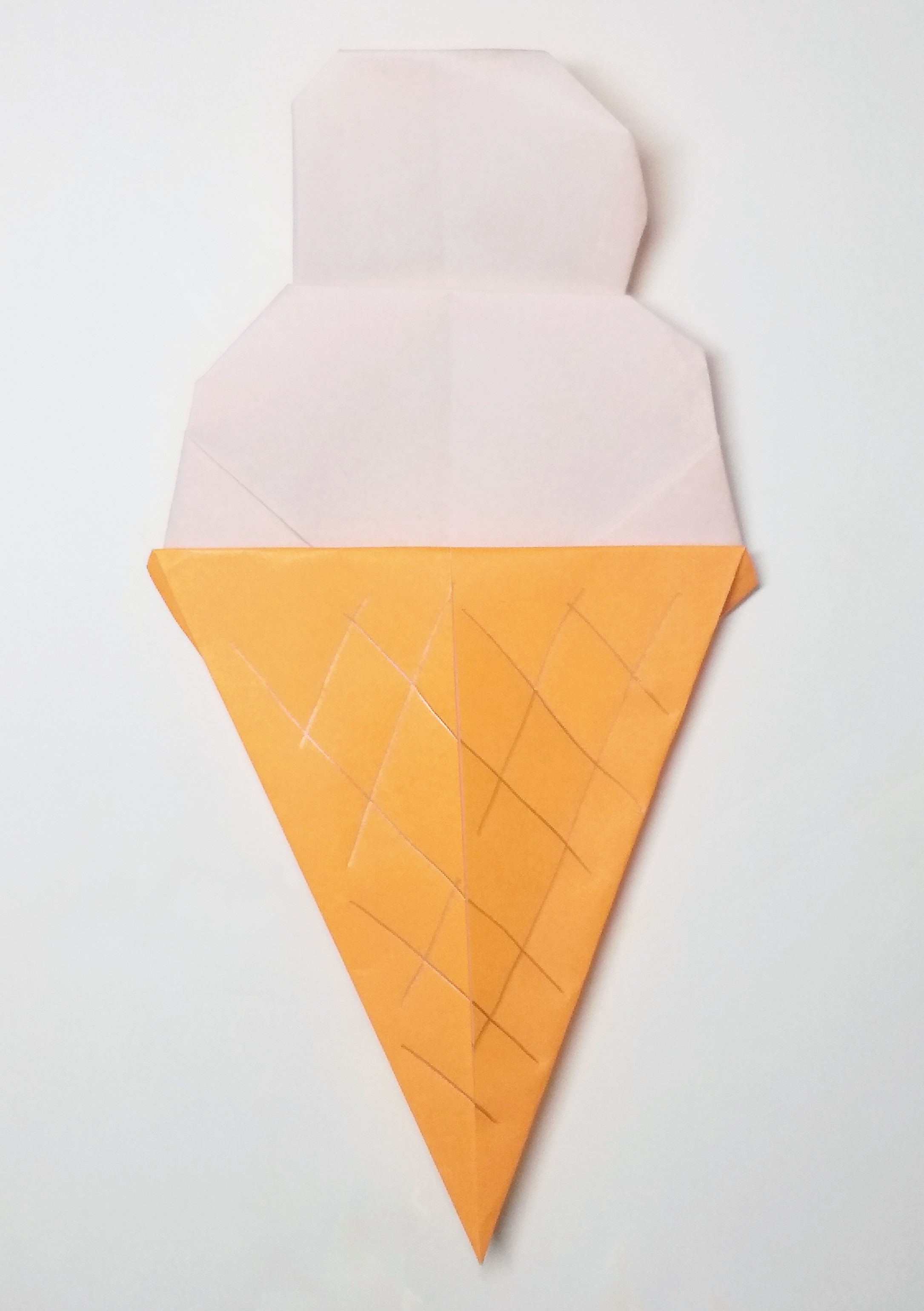 折り紙でアイスクリームを折ってみよう