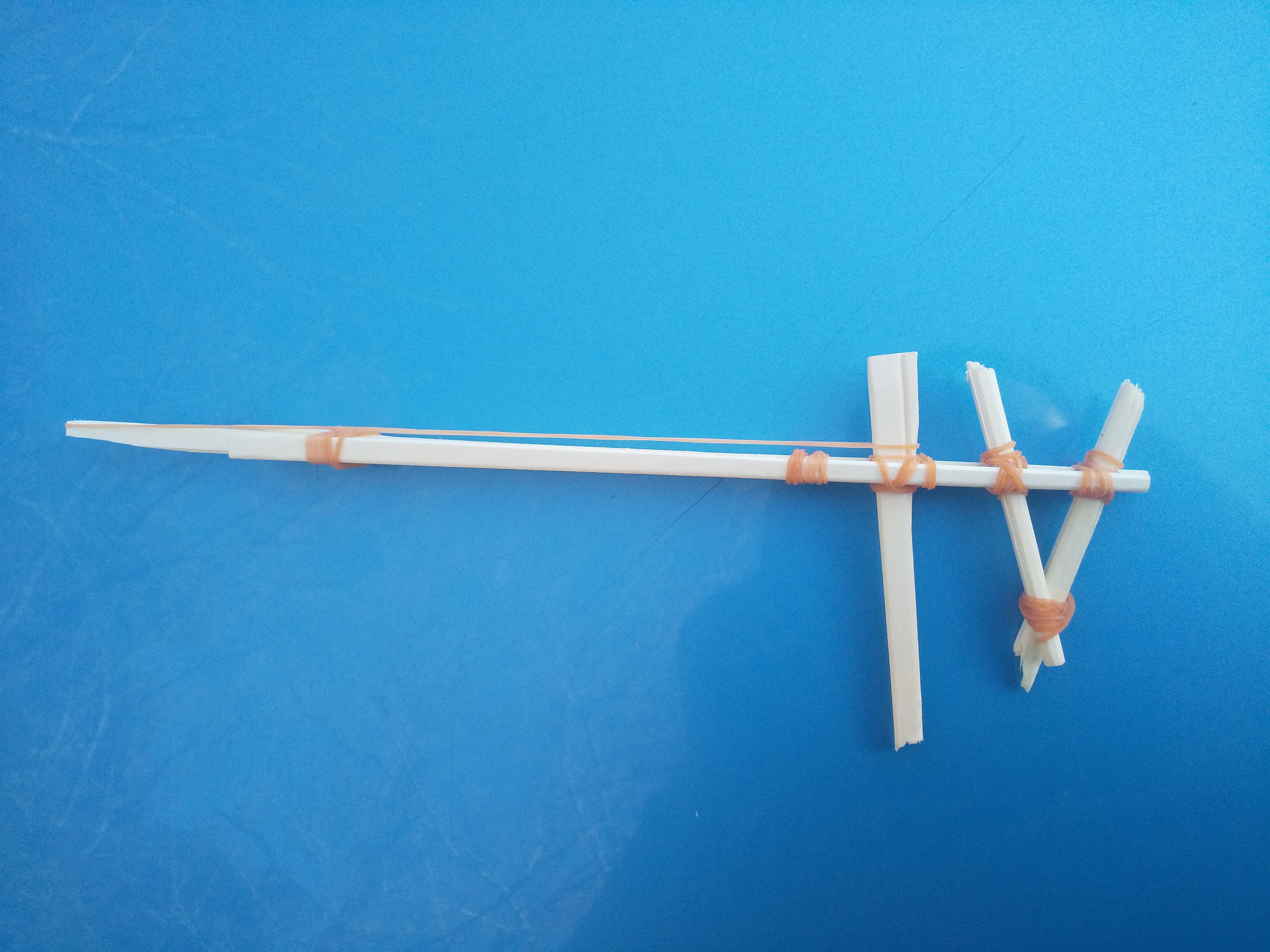 割り箸でゴム鉄砲を作ってみよう