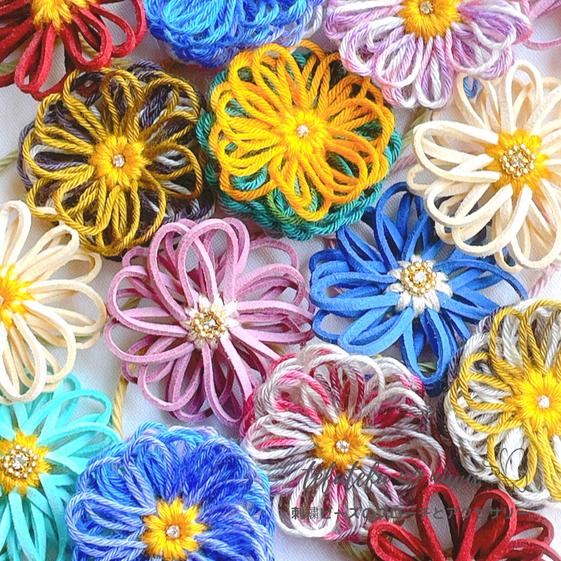 お花のヘアゴムたち